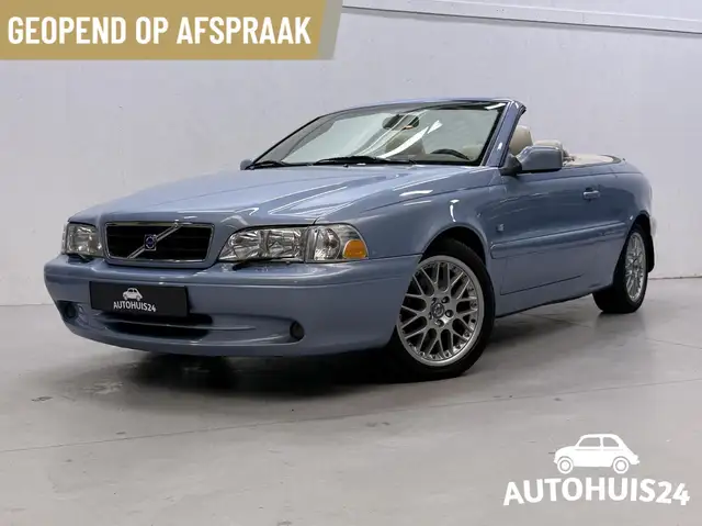 Volvo C70 Convertible 2.4T AUT SKY BLUE PEARL TREKHAAK SOFTL