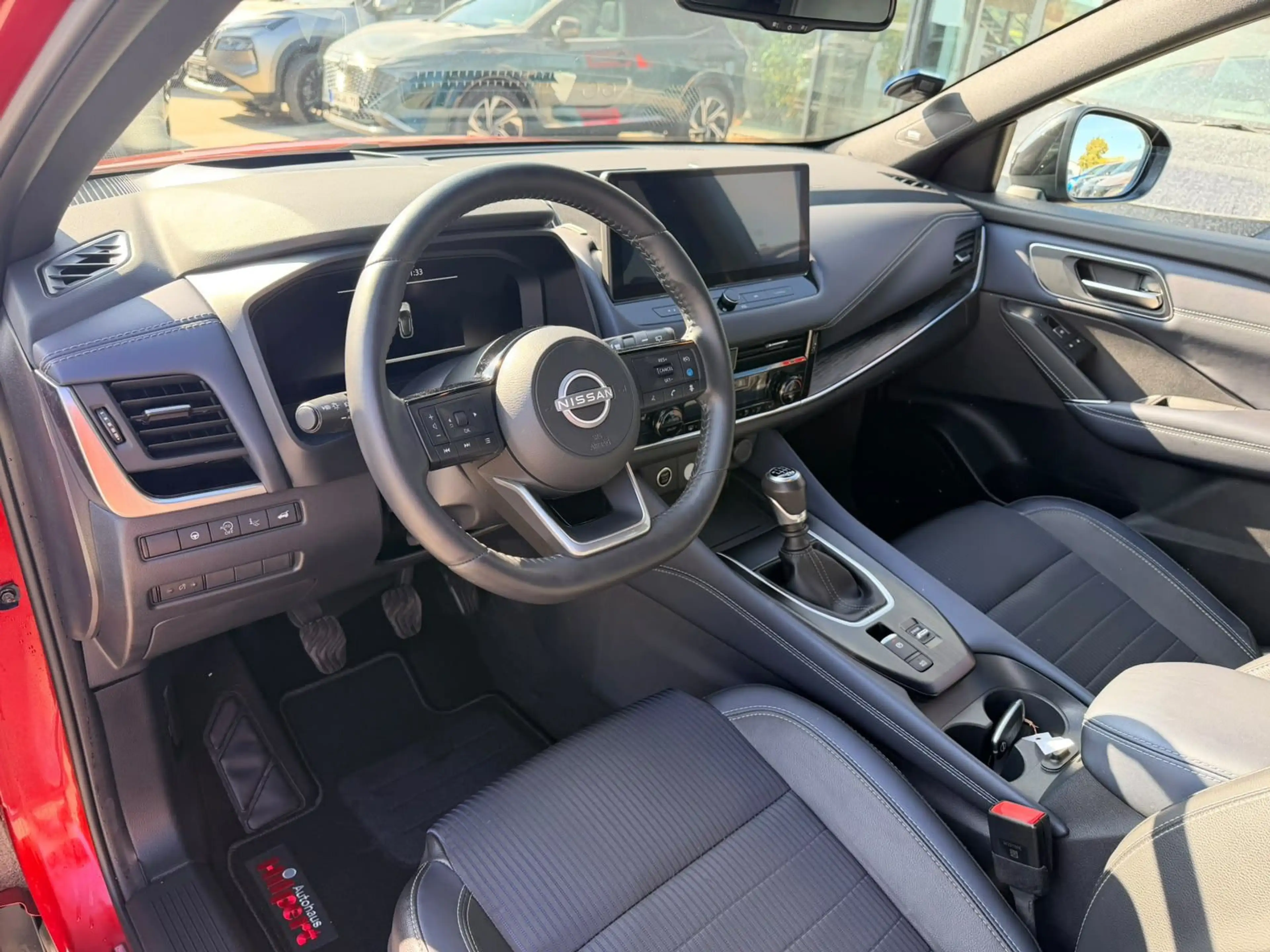 Nissan Qashqai 1.3DIG-T Tekna 158PS Tekna Design Bose — photo 7