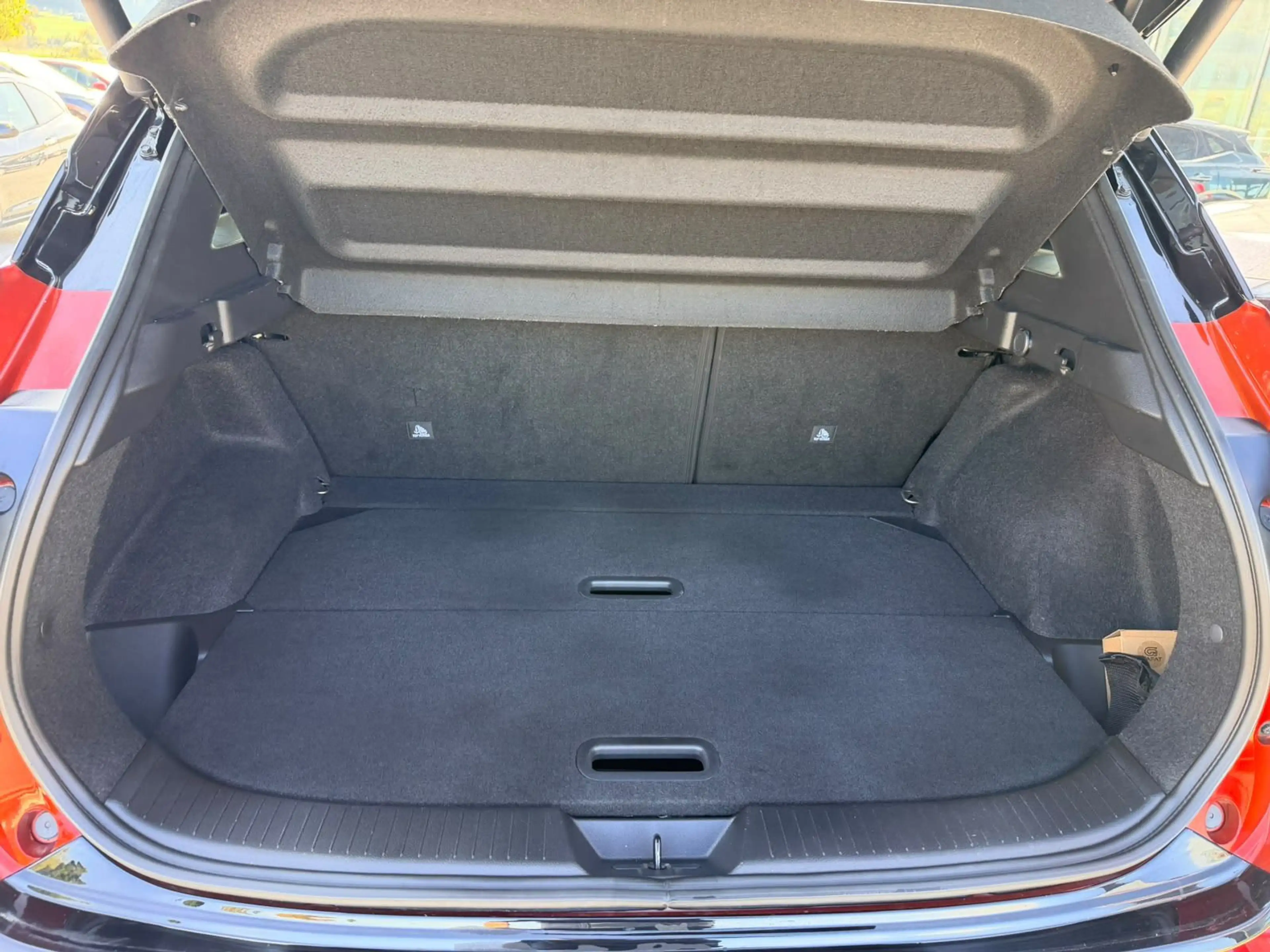 Nissan Qashqai 1.3DIG-T Tekna 158PS Tekna Design Bose — photo 10