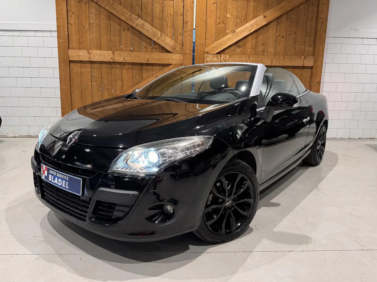 Renault Megane Coupé-Cabriolet 2.0 Dynamique Leer/Navi/Xenon Schwarz - 1