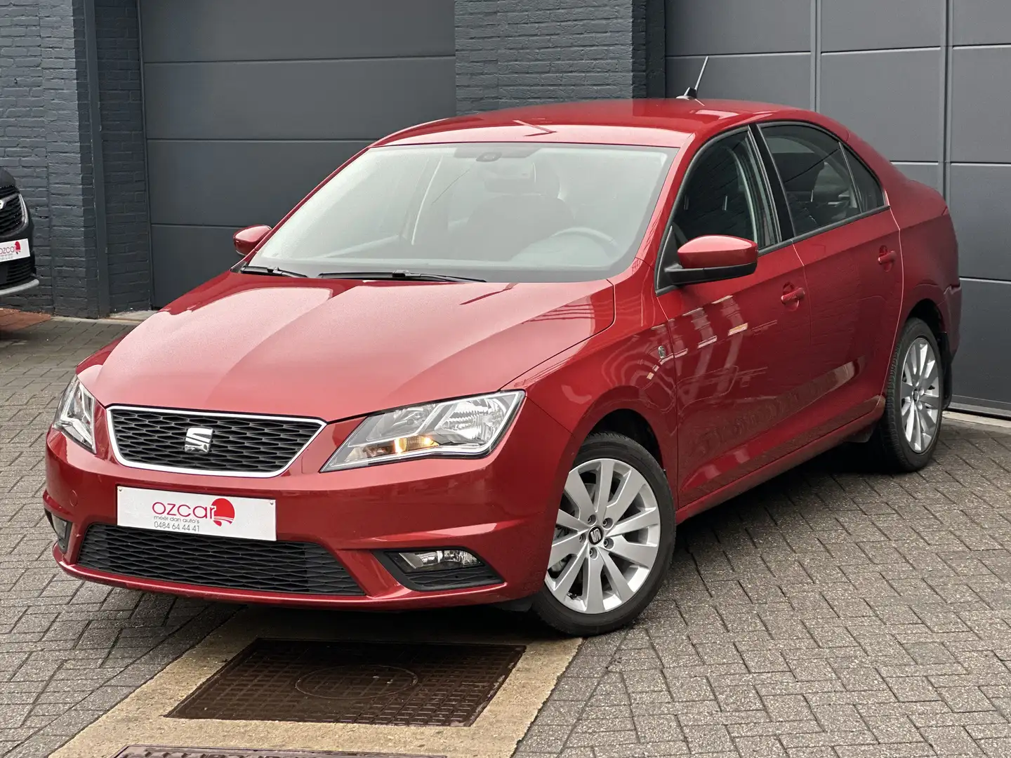 SEAT Toledo 1.6 TDI Automaat|GpsCruise|1SteEig|*1JGarantie* - 1
