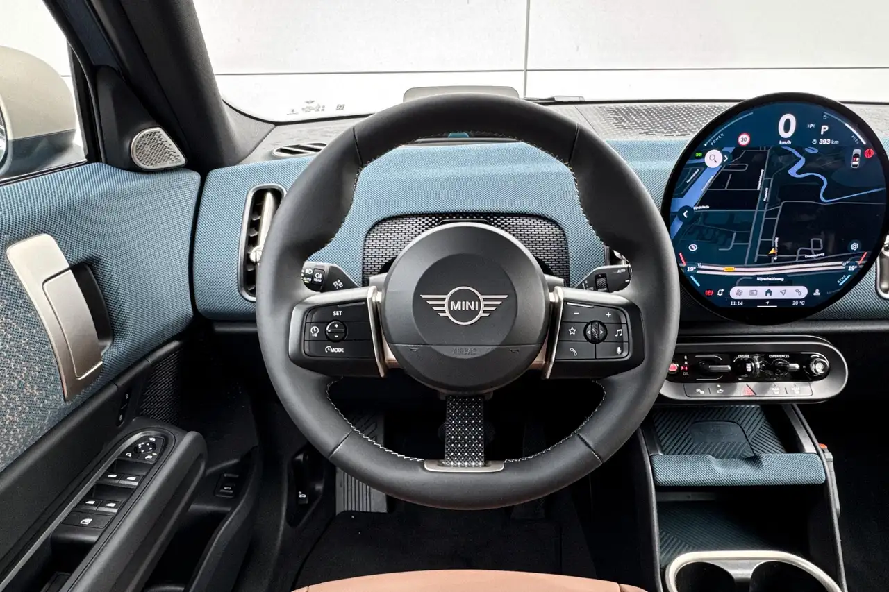 MINI John Cooper Works Countryman 2026 — фото 13