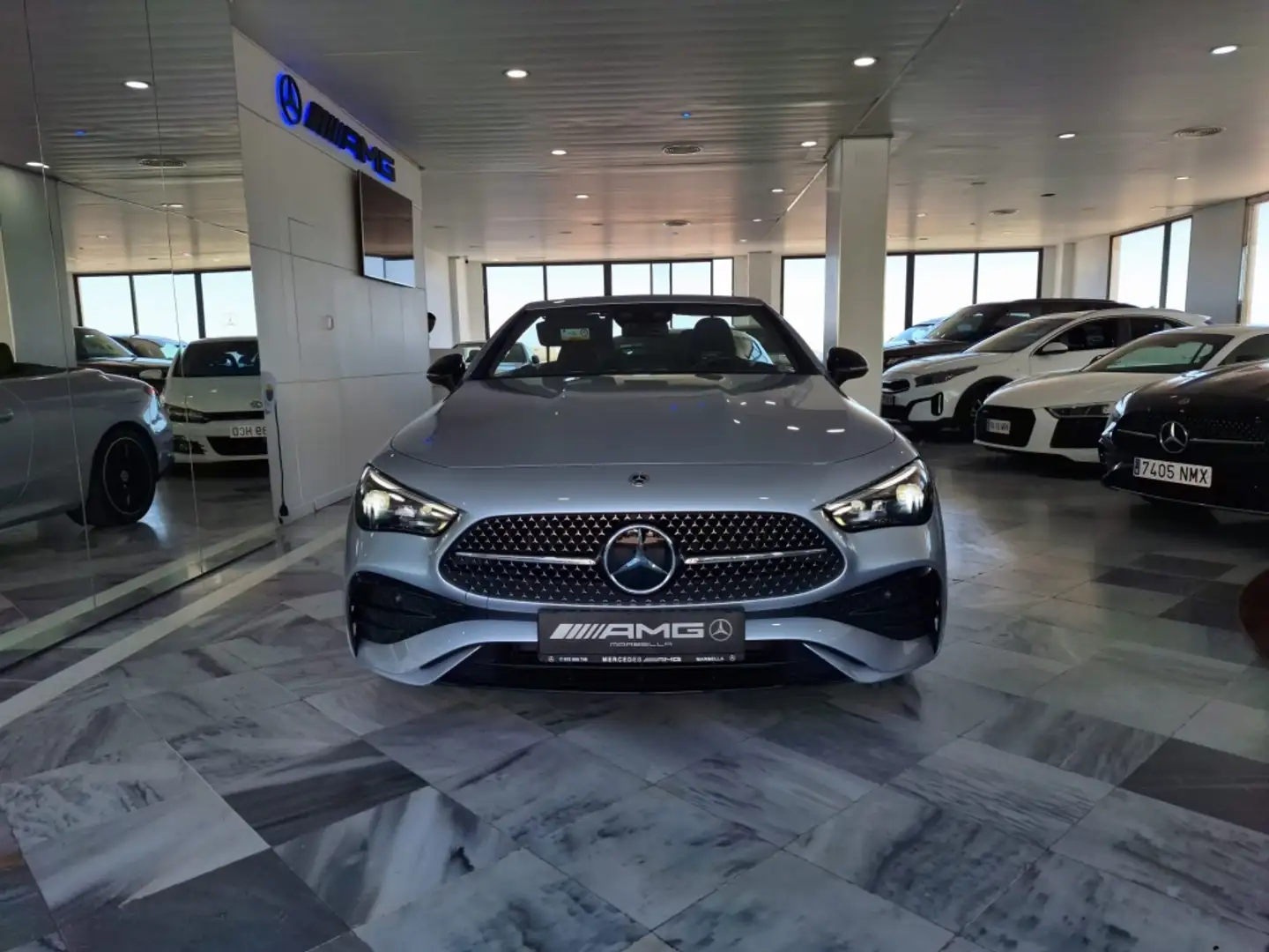 Mercedes-Benz CLE 200 Cabrio 9G-DCT Gris - 2