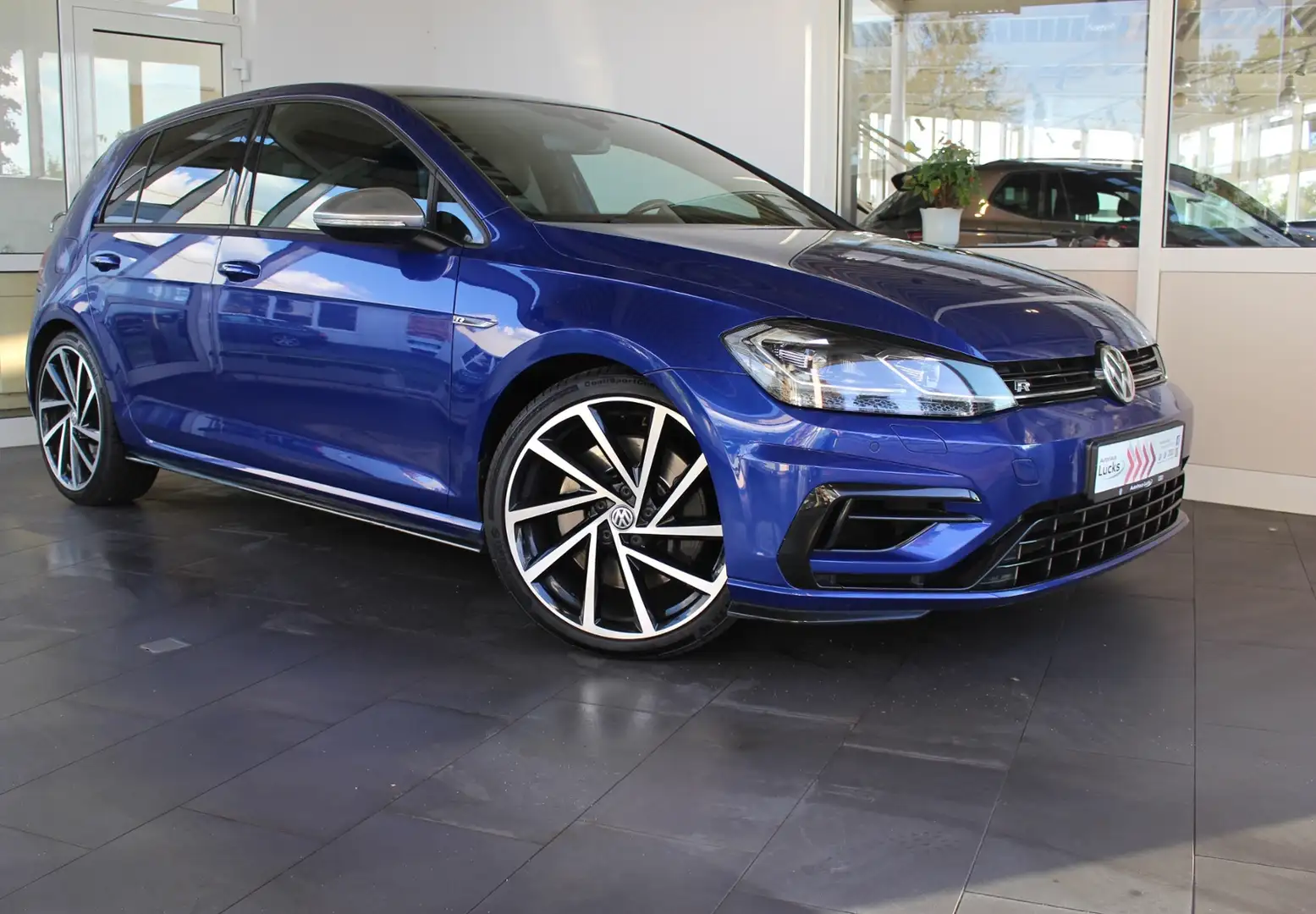 Volkswagen Golf VII R 2.0 228kW (310PS) 4Motion NAVI LEDER DCC Blau - 2