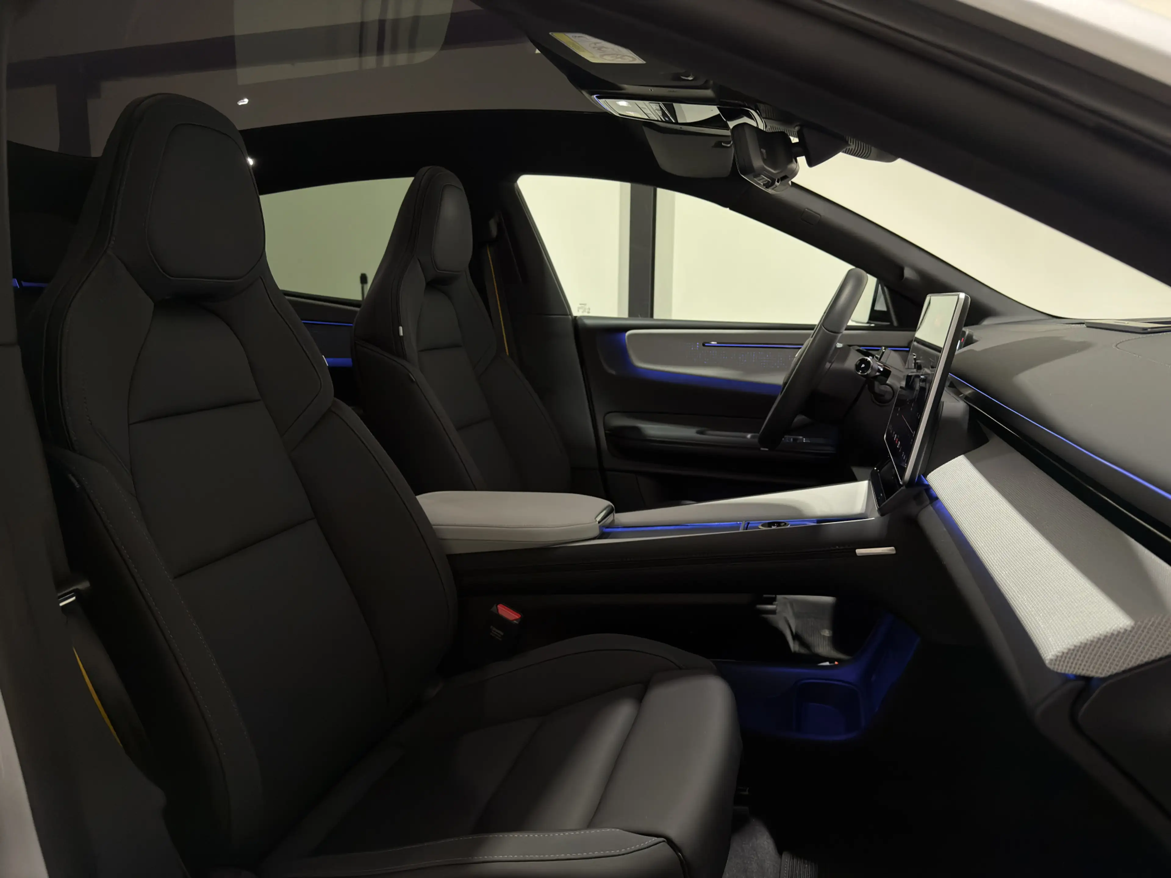 Polestar 4 Long Range Single motor 100 kWh |Drive Pro, Pilot — photo 13