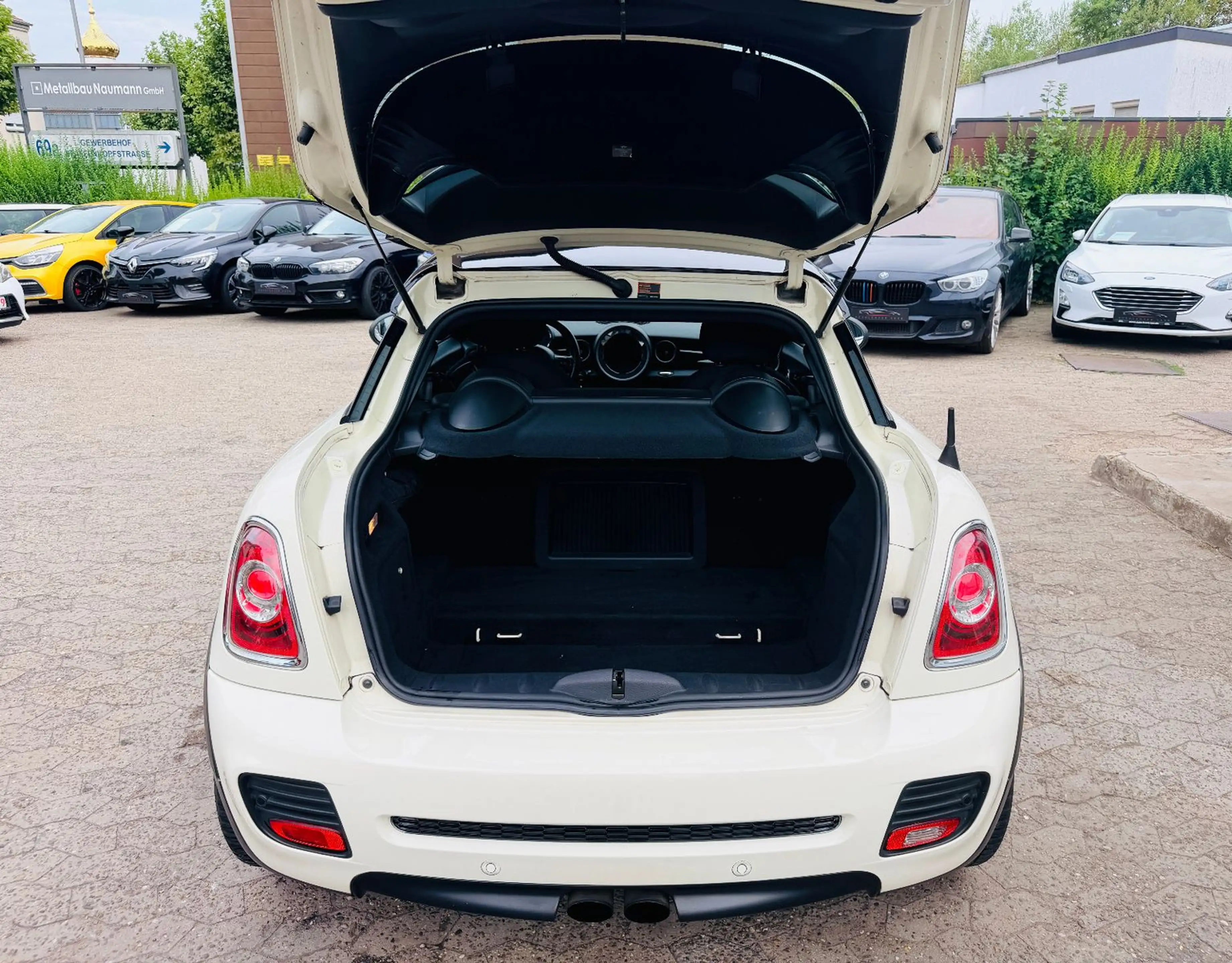 MINI John Cooper Works Coupé Xenon Tempomat SHZG PDC — photo 8