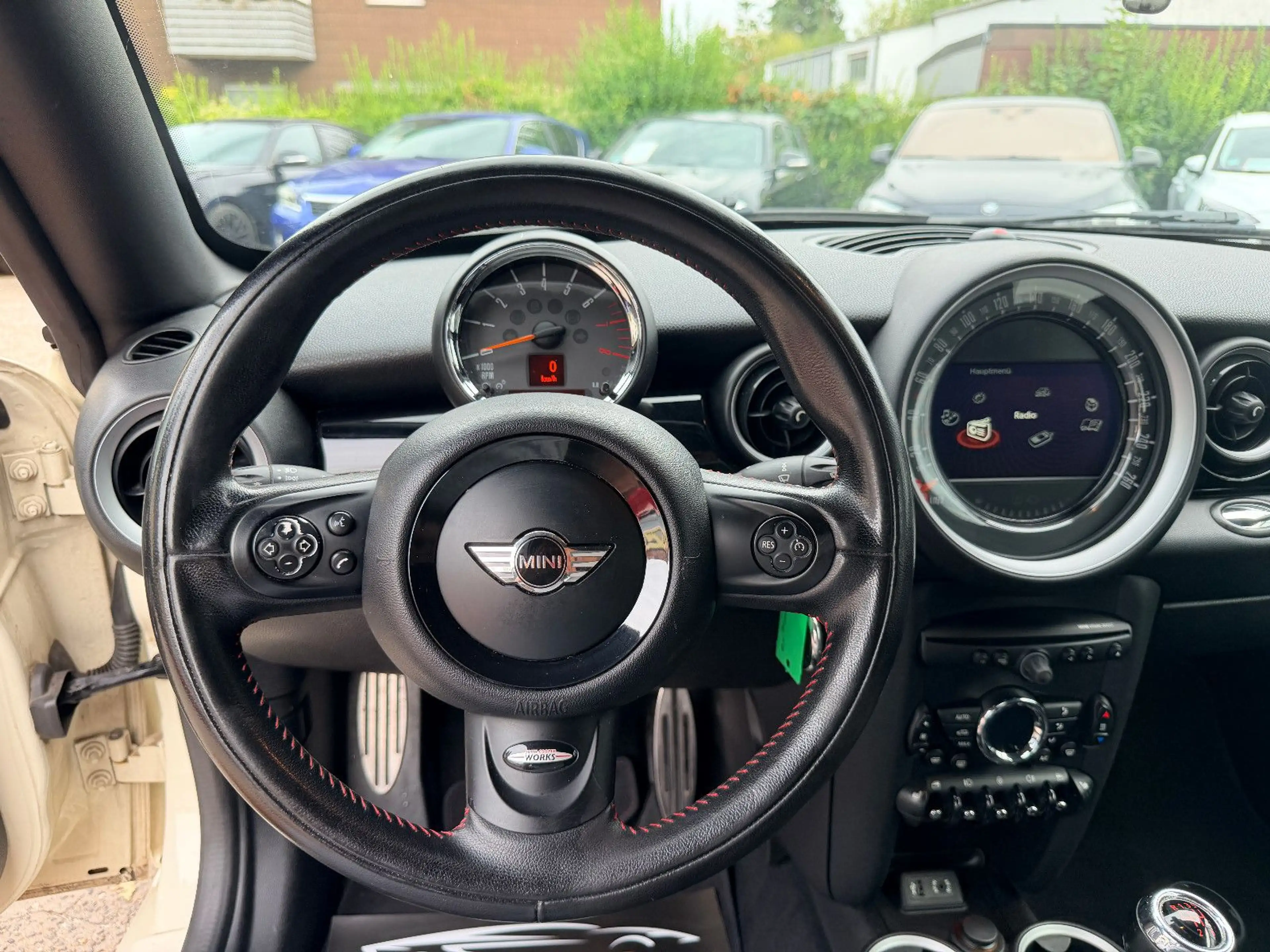 MINI John Cooper Works Coupé Xenon Tempomat SHZG PDC — photo 11