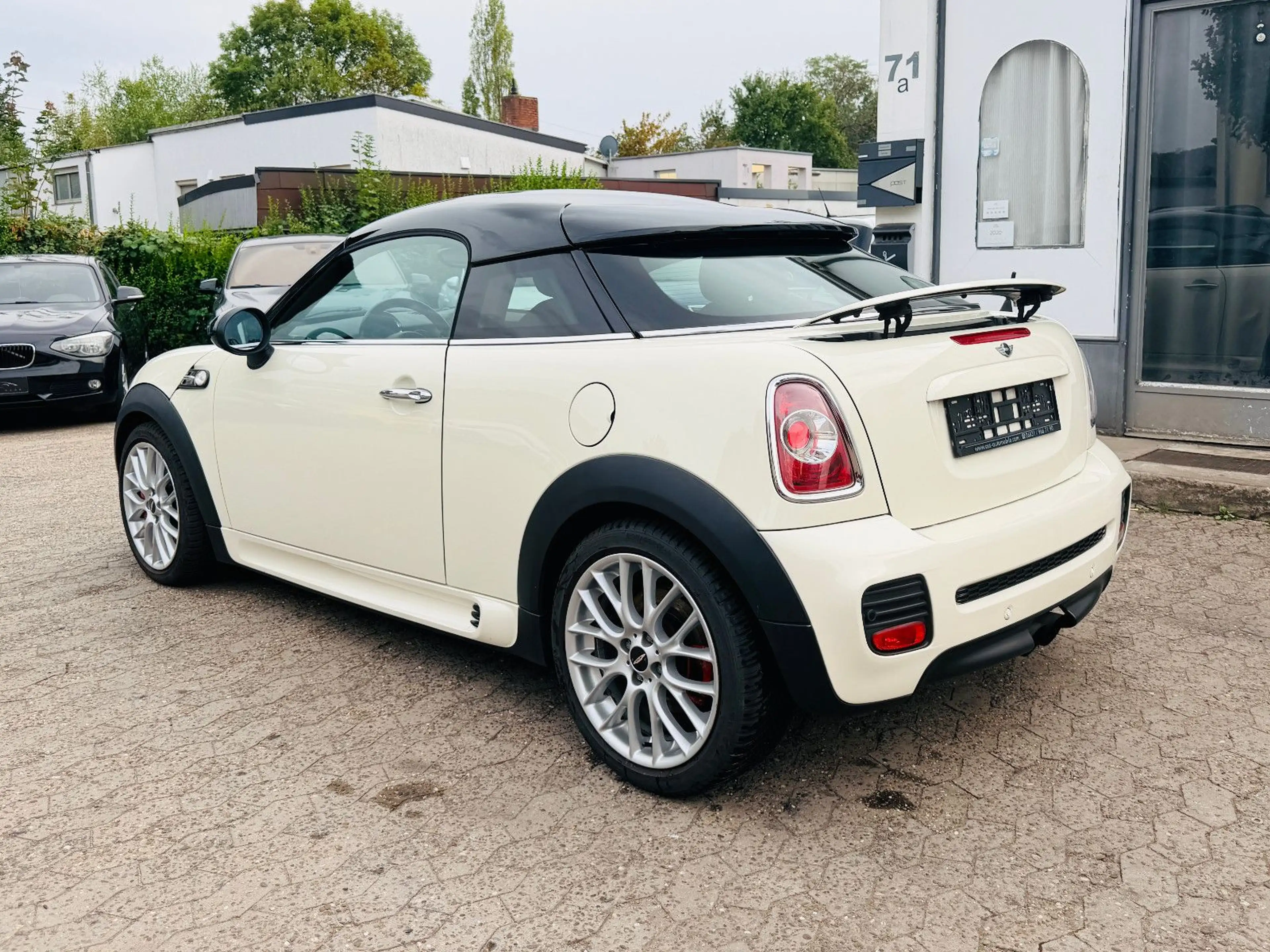 MINI John Cooper Works Coupé Xenon Tempomat SHZG PDC — photo 4