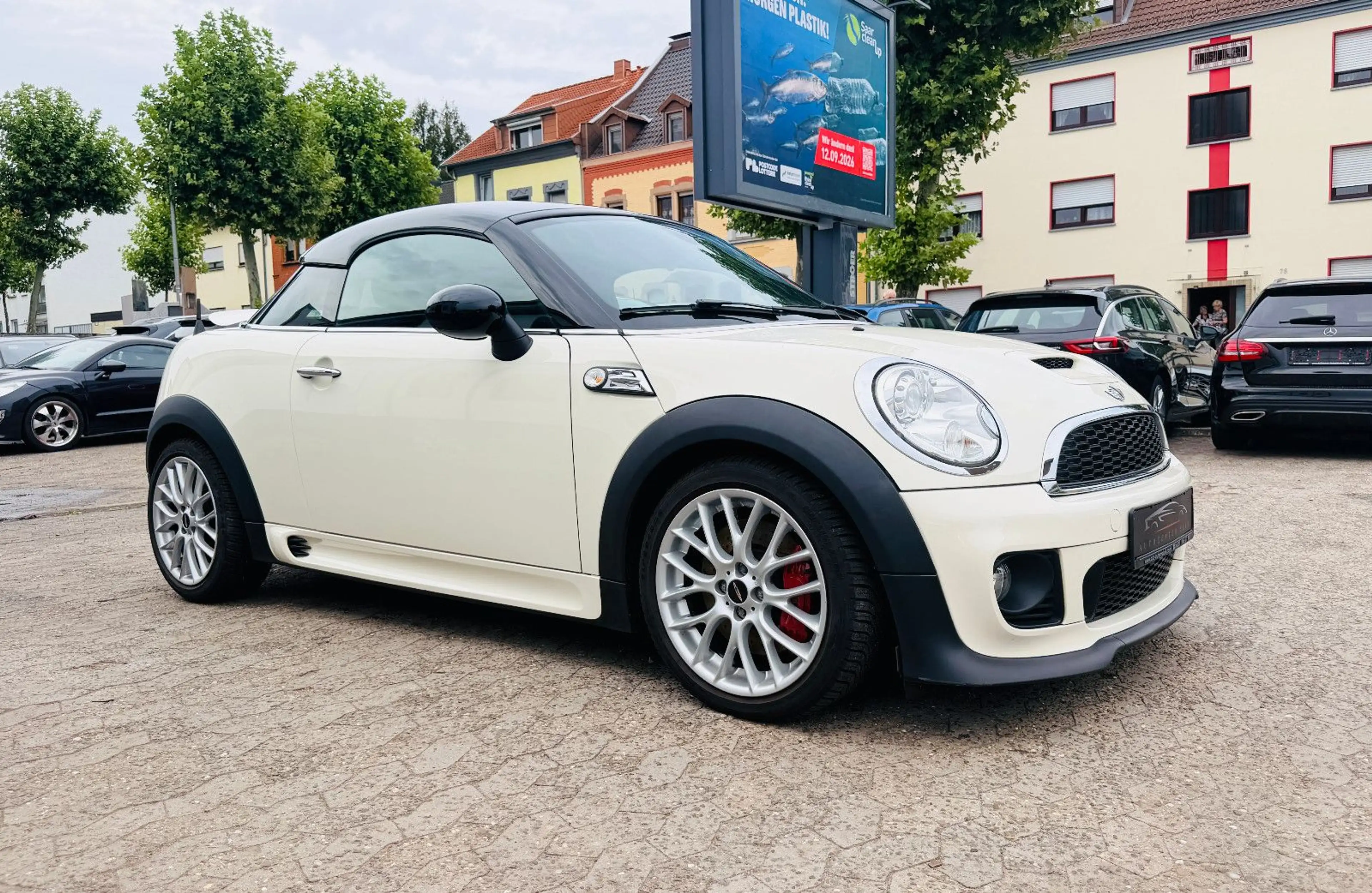 MINI John Cooper Works Coupé Xenon Tempomat SHZG PDC