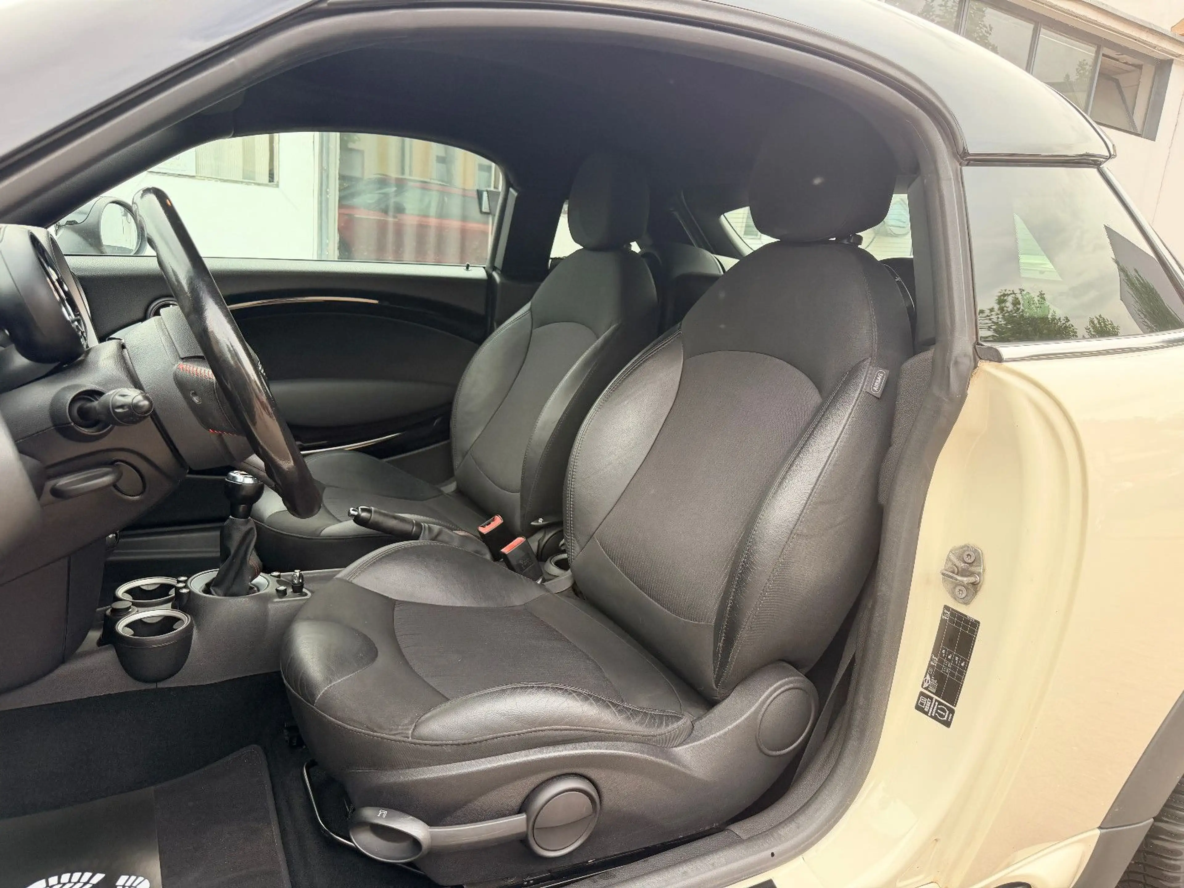 MINI John Cooper Works Coupé Xenon Tempomat SHZG PDC — photo 10