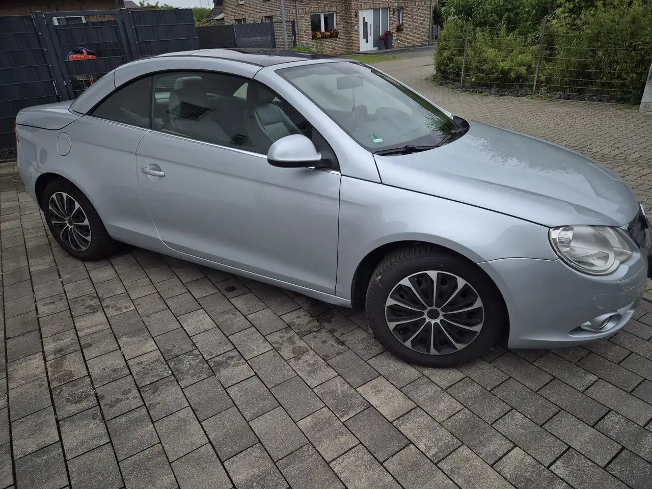 Volkswagen Eos