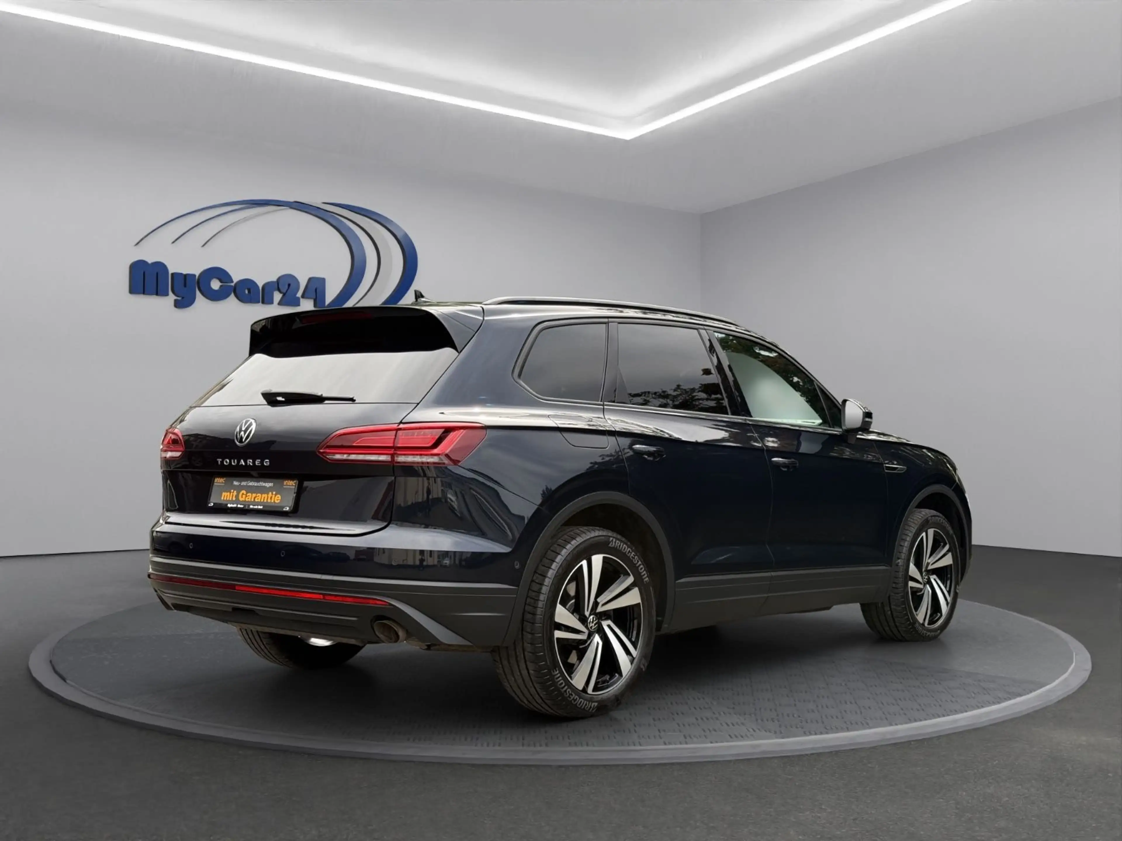 Volkswagen Touareg 3.0TDI°Pano°Leder°Cam°HeadUp°AHK°Virt.C — photo 9