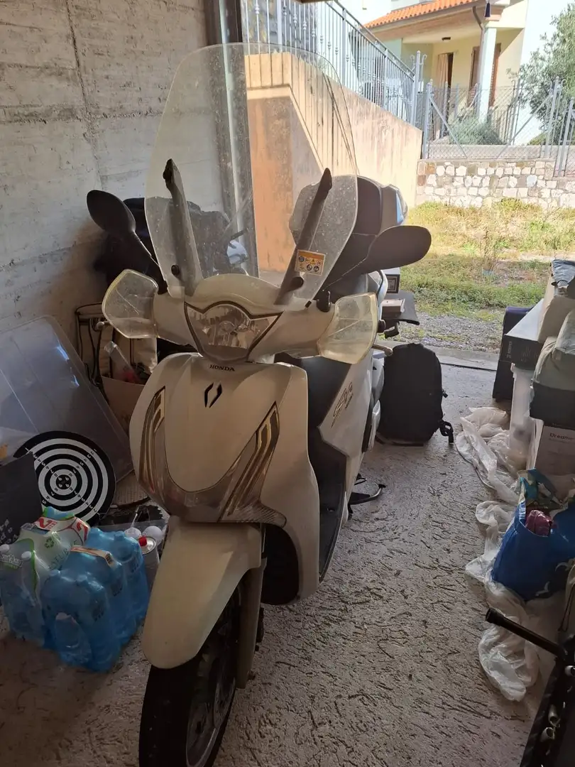 Honda SH 125 Bianco - 1