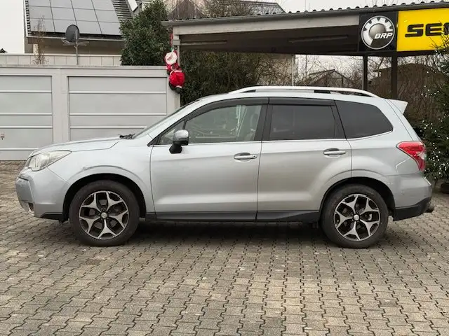 Subaru Forester Platinium 2.0 XT