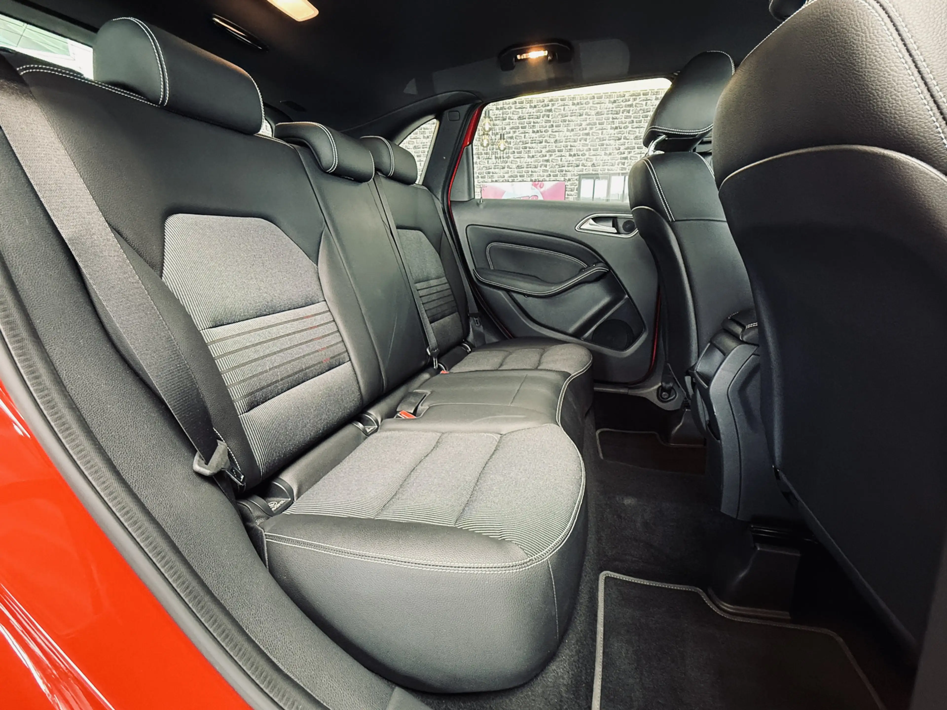 Mercedes-Benz B 180 B 180 BlueEFFICIENCY|NAVI|PDC|SHZ|TEMP.| — photo 13