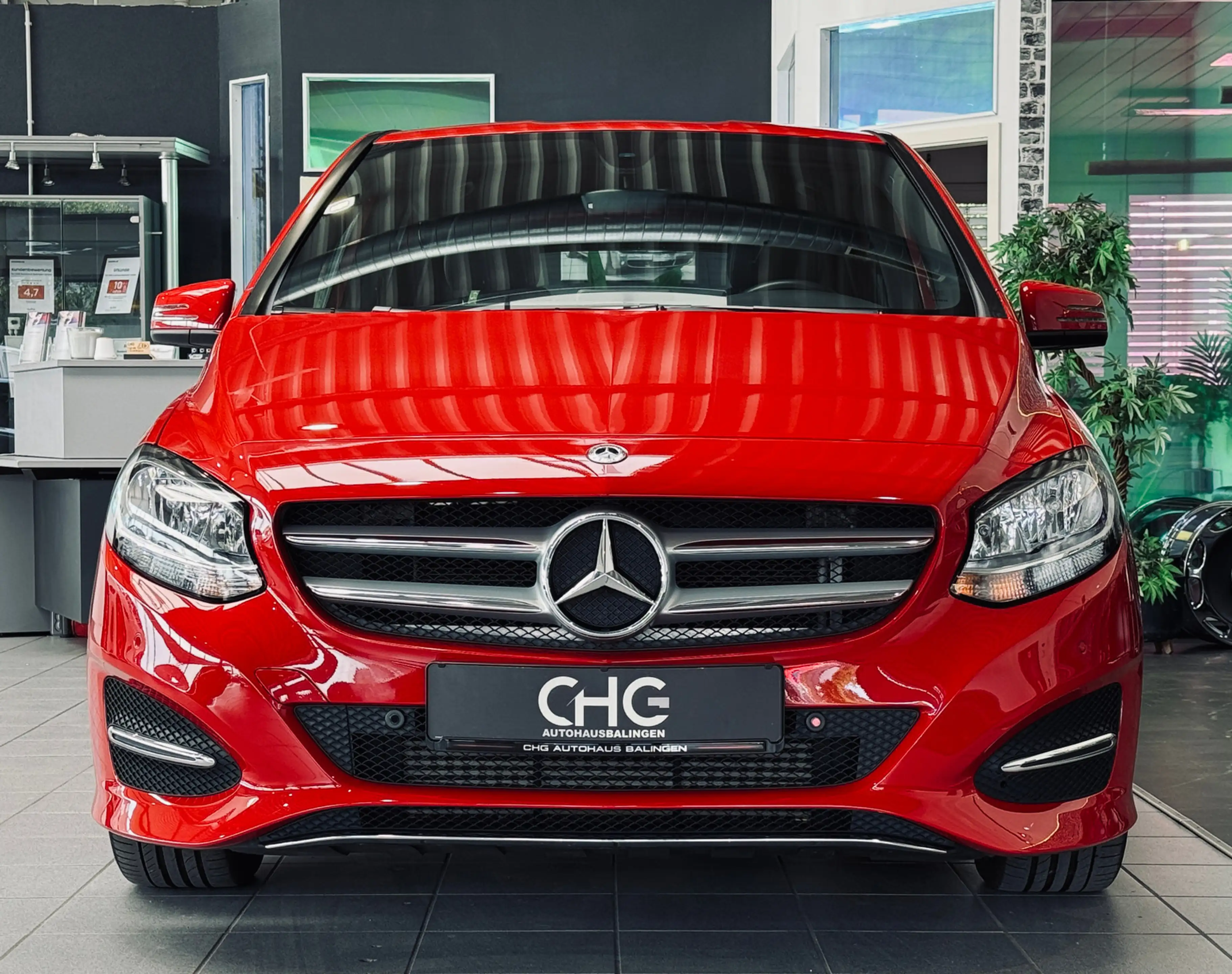 Mercedes-Benz B 180 B 180 BlueEFFICIENCY|NAVI|PDC|SHZ|TEMP.| — photo 2