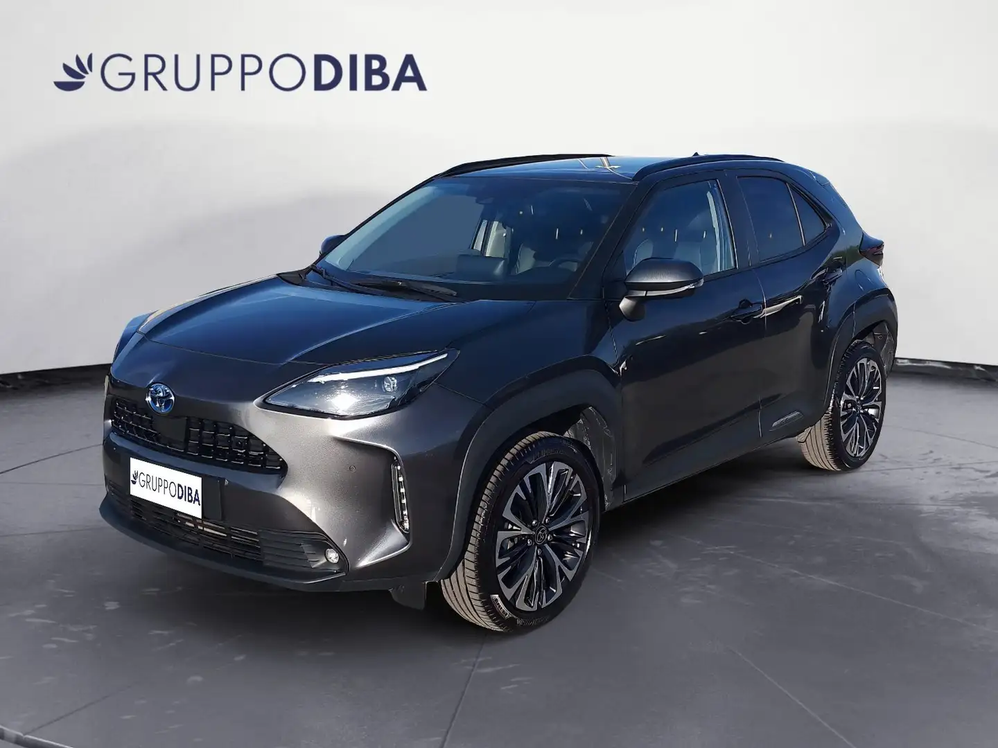 Toyota Yaris Cross 1.5h Lounge fwd 116cv e-cvt Gris - 1