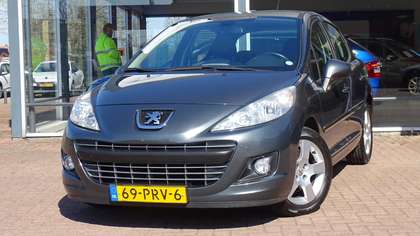 Peugeot 207 1.6 VTi Blue Lease Executive | 5deurs | Navi | Pan