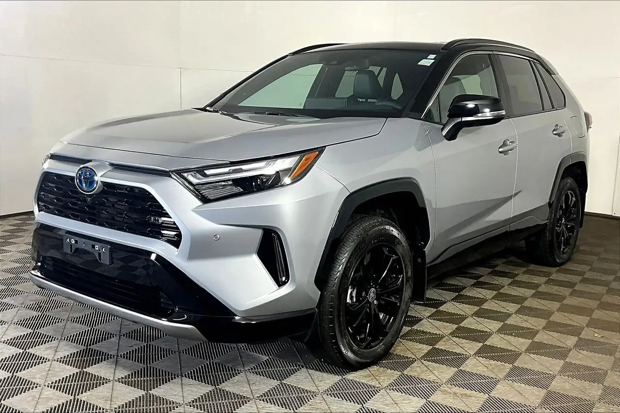 2024 Toyota RAV 4