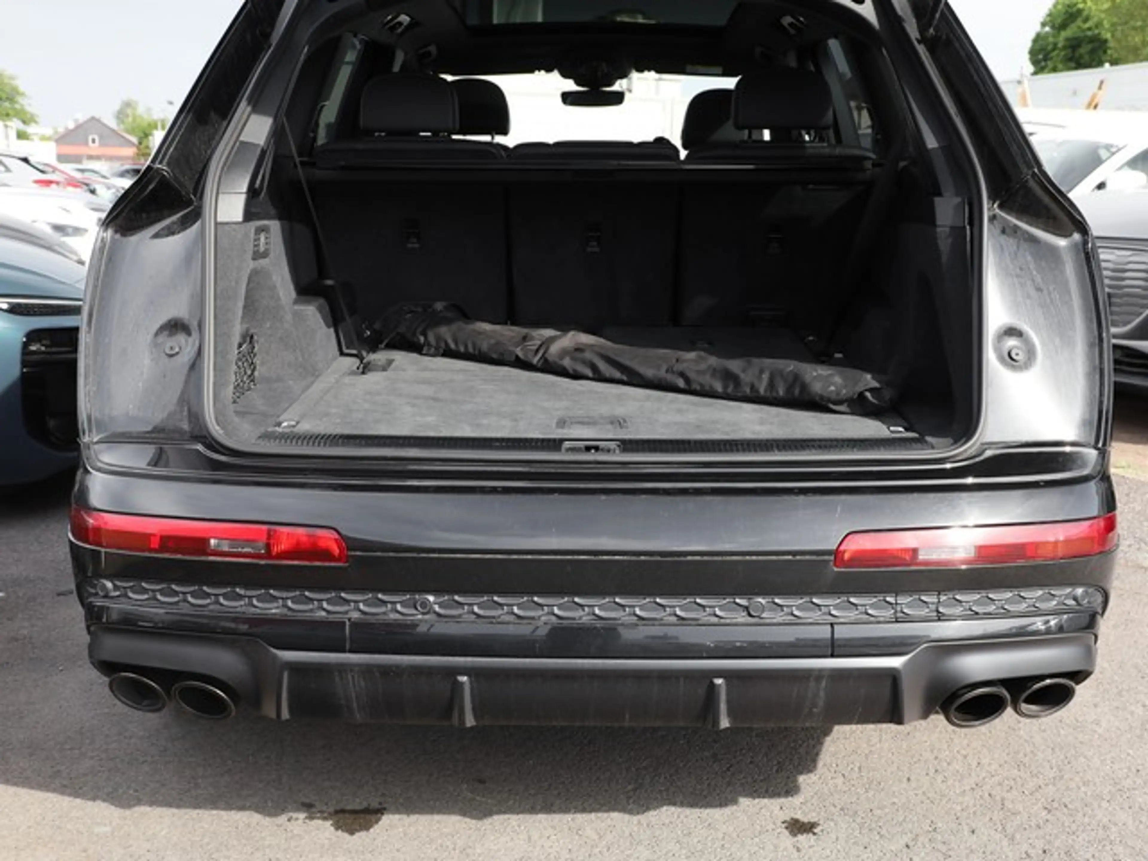 Audi SQ7 TFSI quattro LM21 AHK ACC HuD Pano Matrix LED L... — photo 13