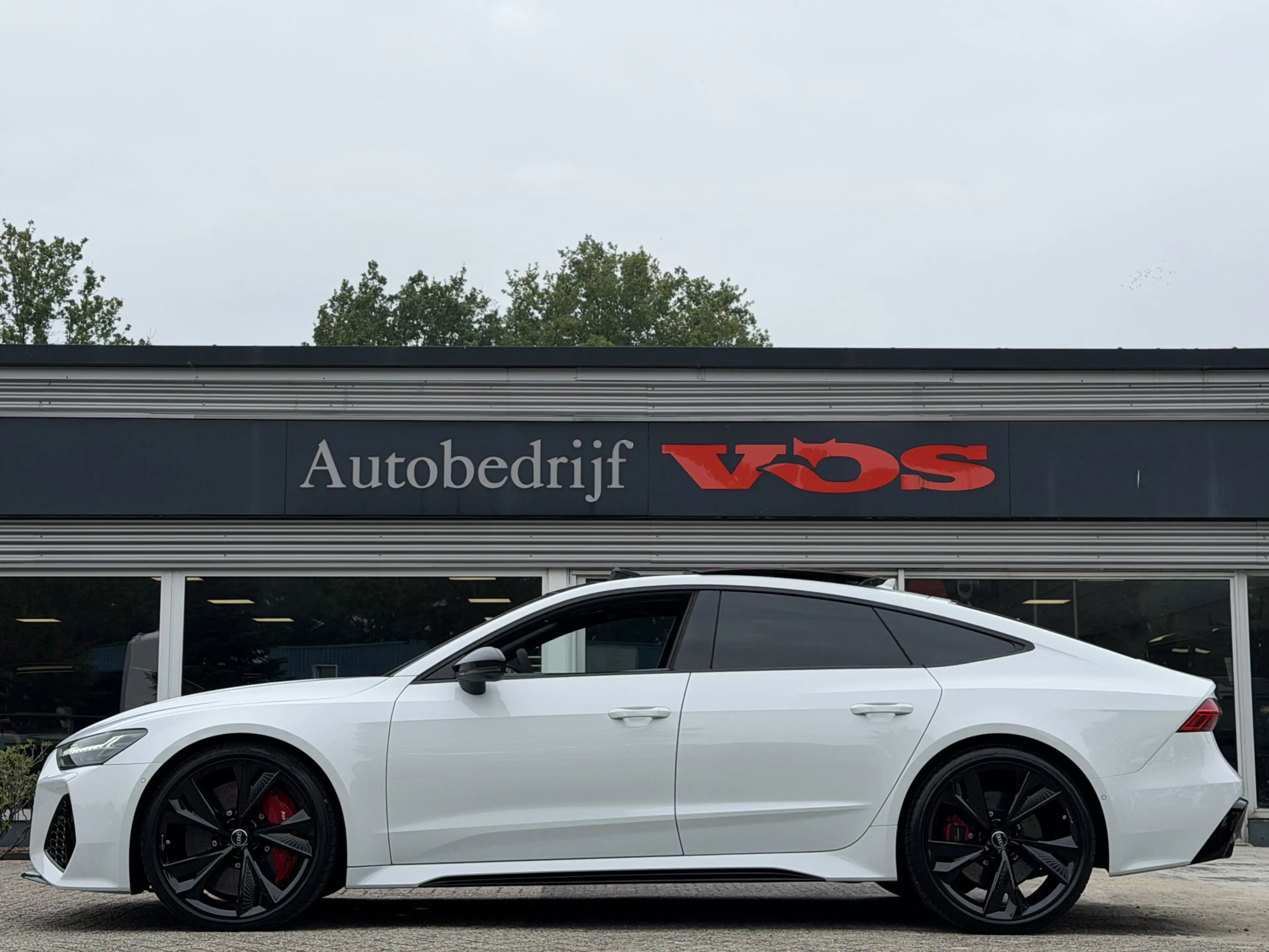 Audi RS7 Sportback 4.0 TFSI quattro | Keramisch | Vierwiels — photo 3