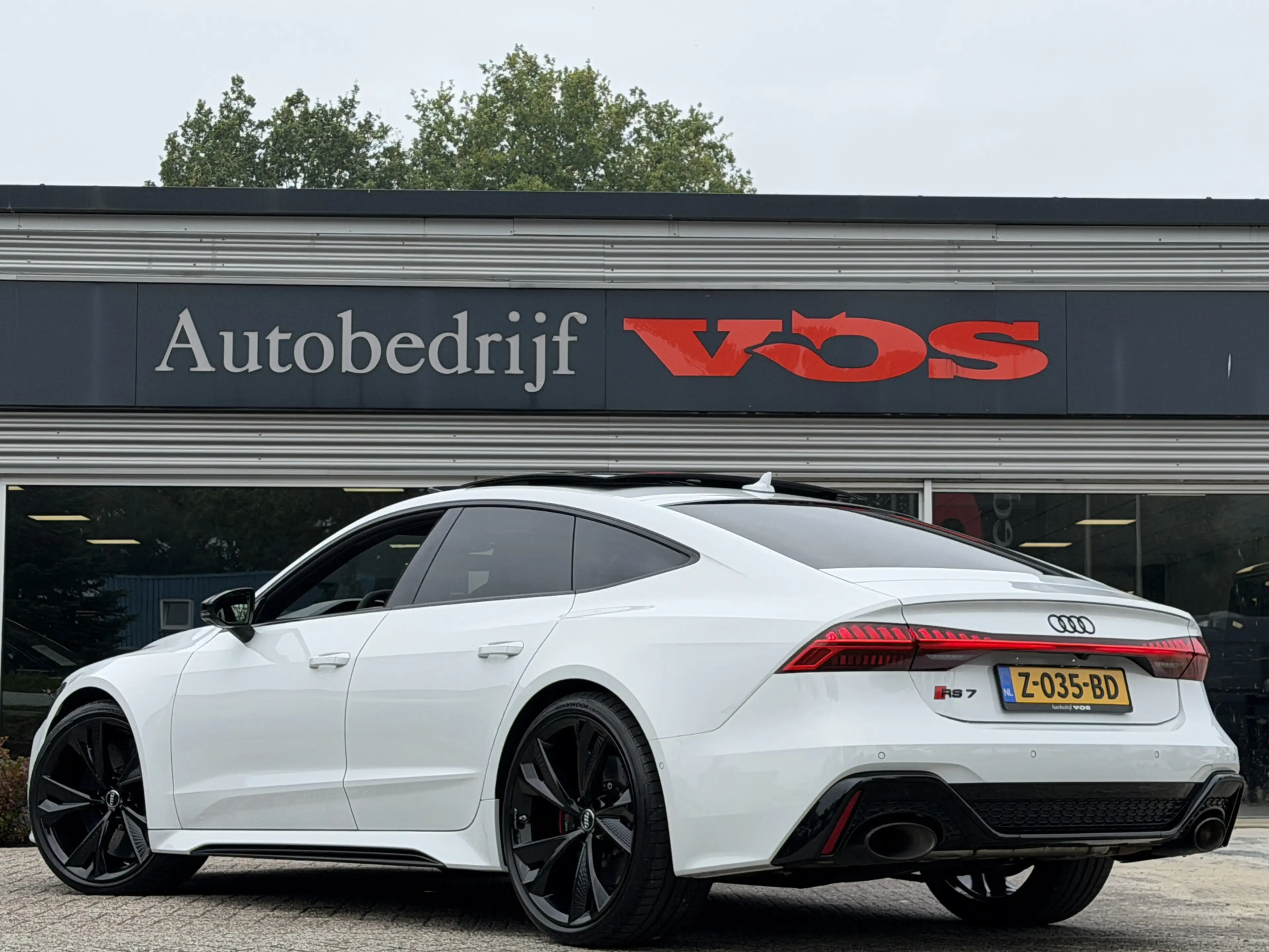 Audi RS7 Sportback 4.0 TFSI quattro | Keramisch | Vierwiels — photo 5