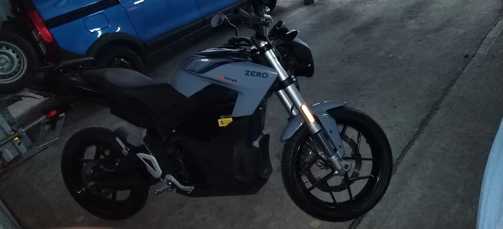 Zero Zero S s 14.4 Grau - 2