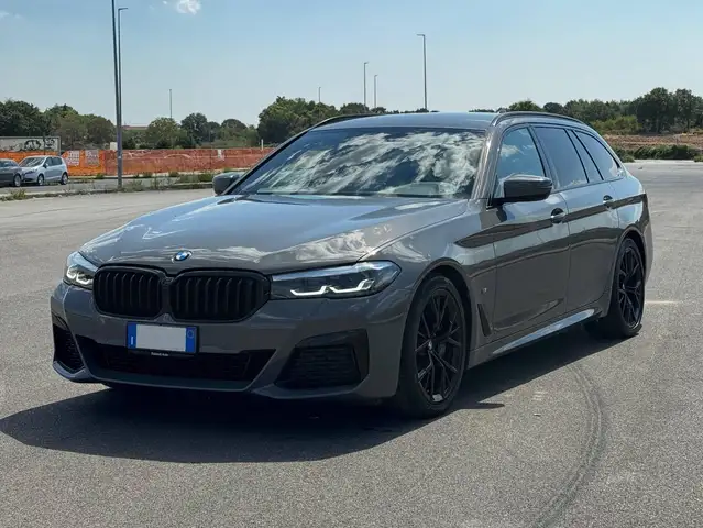 BMW 530 530d Touring mhev 48V xdrive M-Sport auto 3.0 249 cv IVA ESPOSTA
