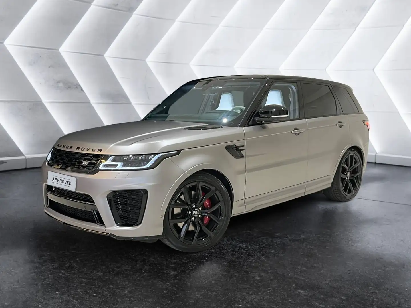 Land Rover Range Rover Sport 5.0 V8 SC SVR Aut. Zwart - 1