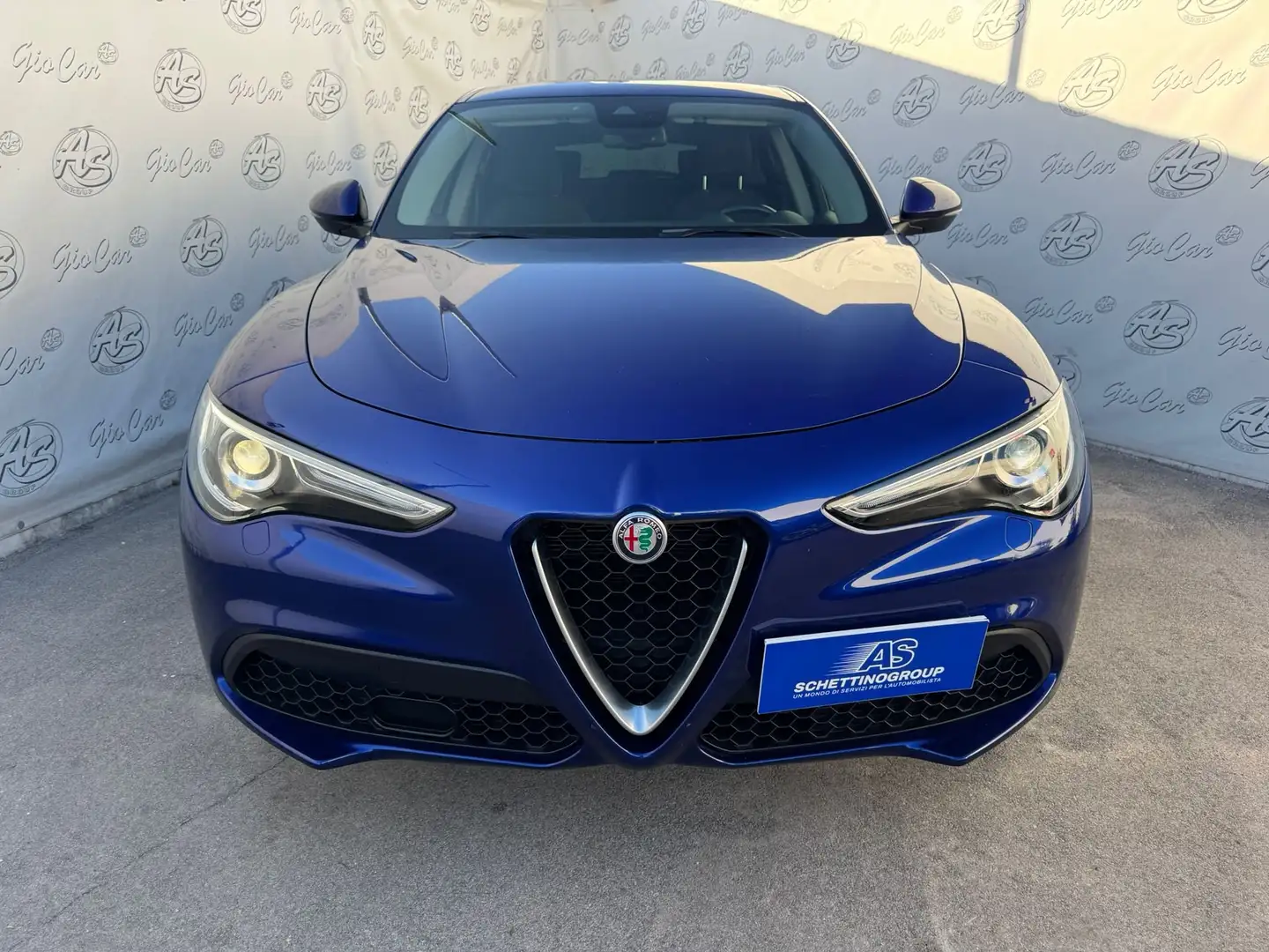 Alfa Romeo Stelvio 2.2 td Business Q4 190cv AT8 autom navi Blu/Azzurro - 2