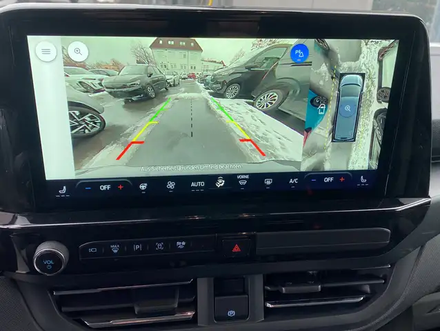 Ford Tourneo Custom view 9