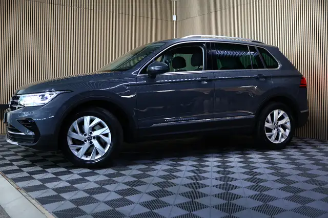 Volkswagen Tiguan view 10