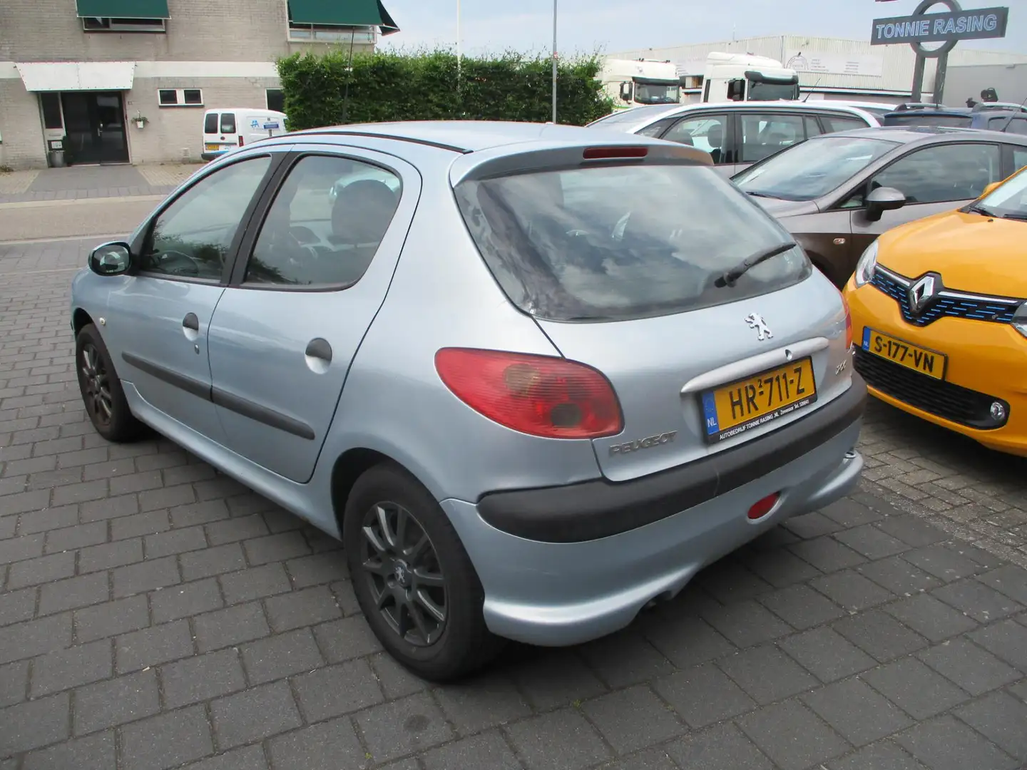Peugeot 206 1.4 One-line Grijs - 2