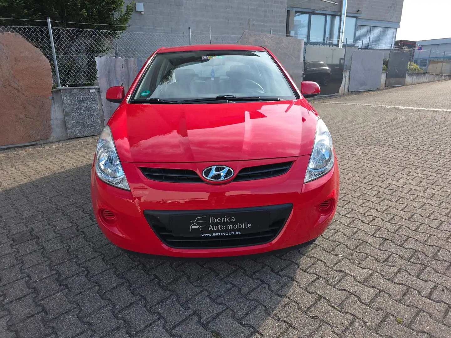 Hyundai i20 UEFA Euro 2012 Edition Rot - 2