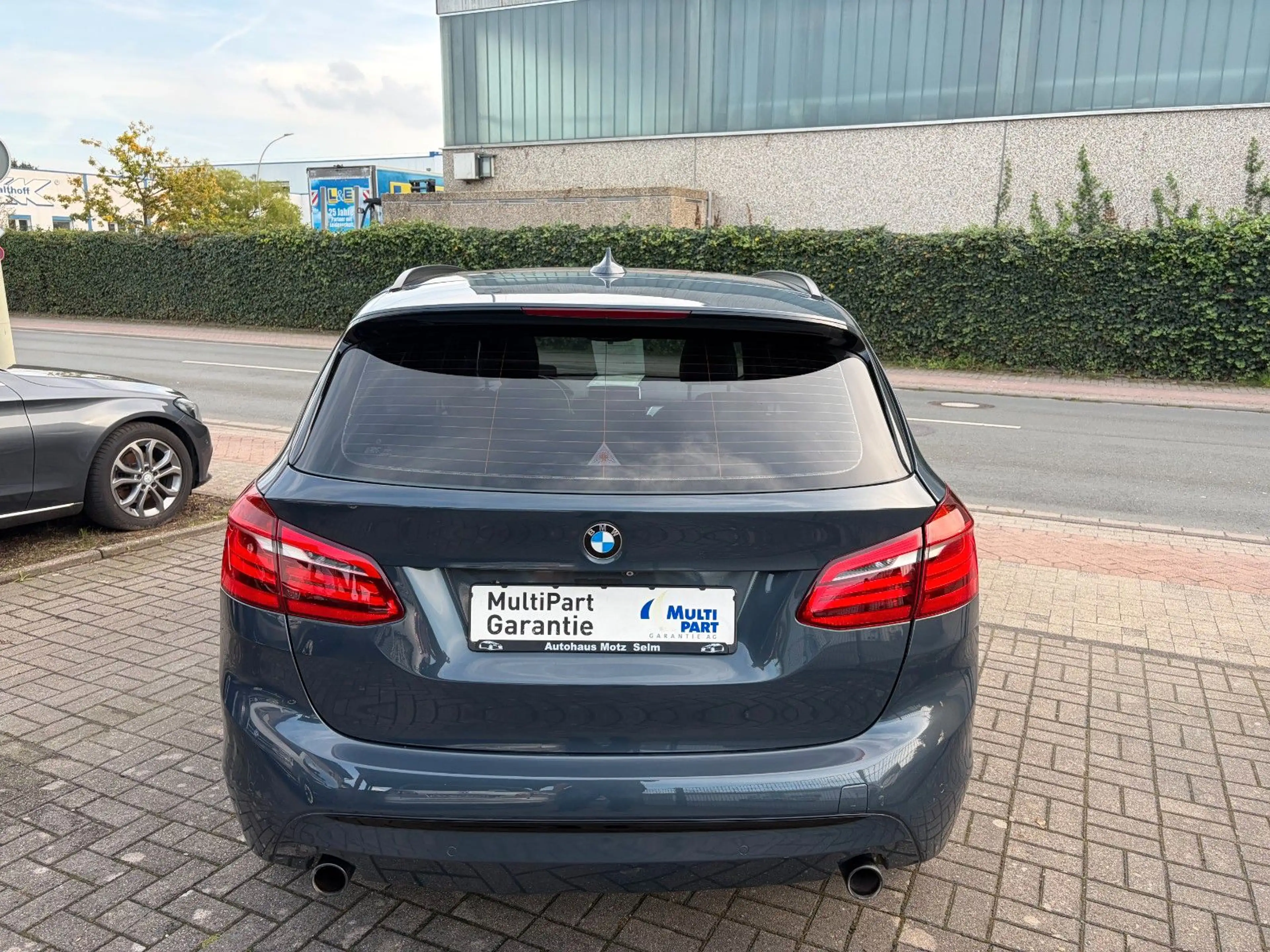 BMW 225 Sport Line — photo 7