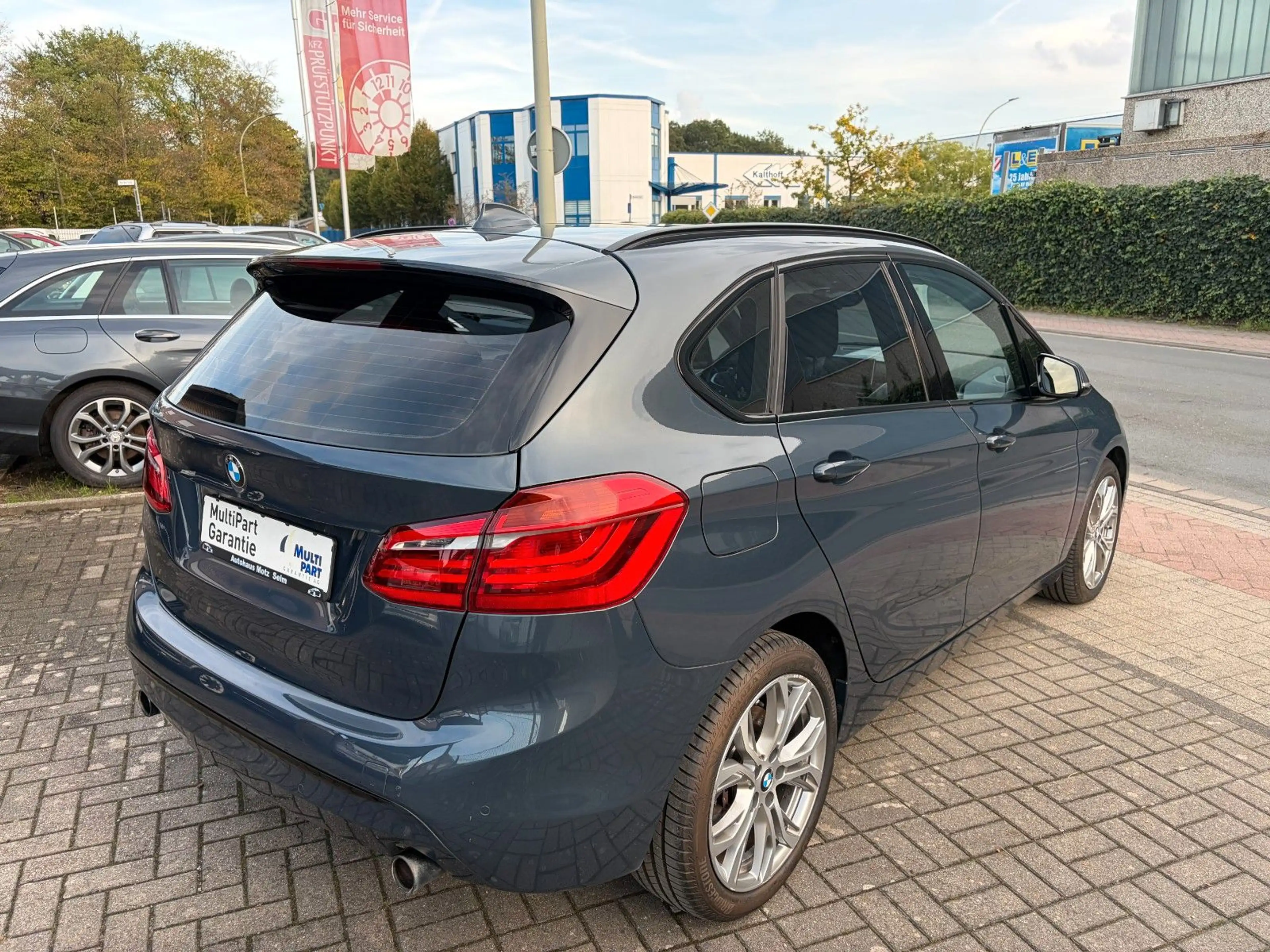 BMW 225 Sport Line — photo 6