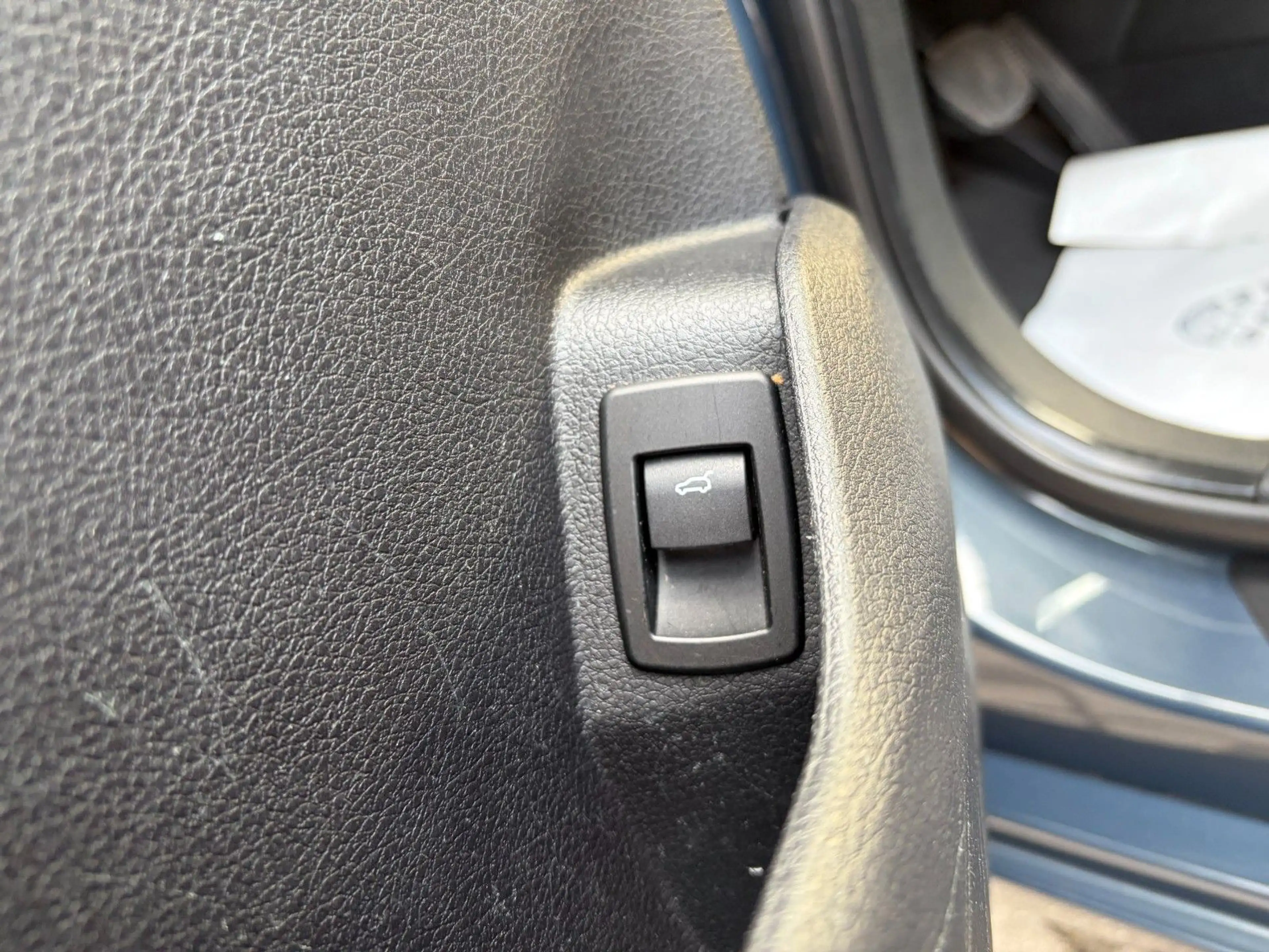 BMW 225 Sport Line — photo 11