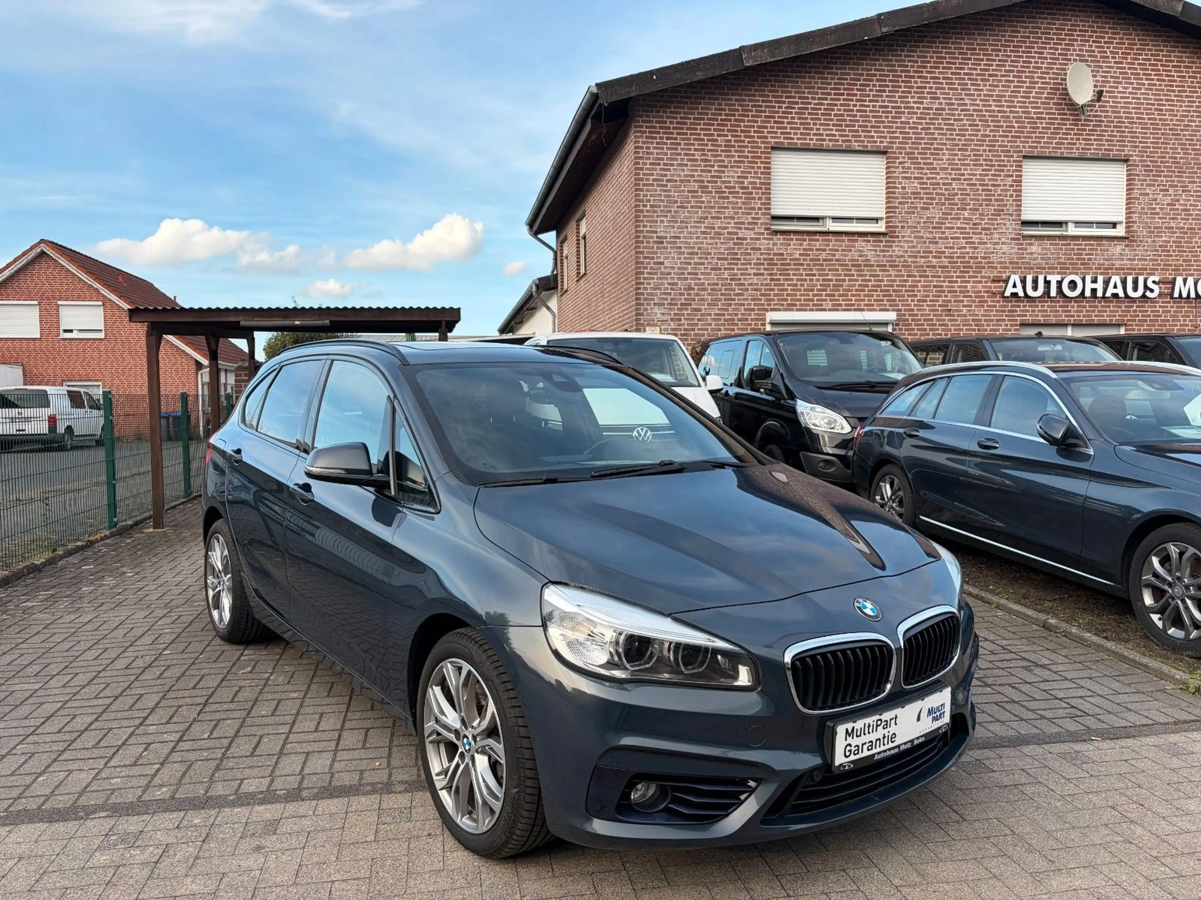 BMW 225 Sport Line