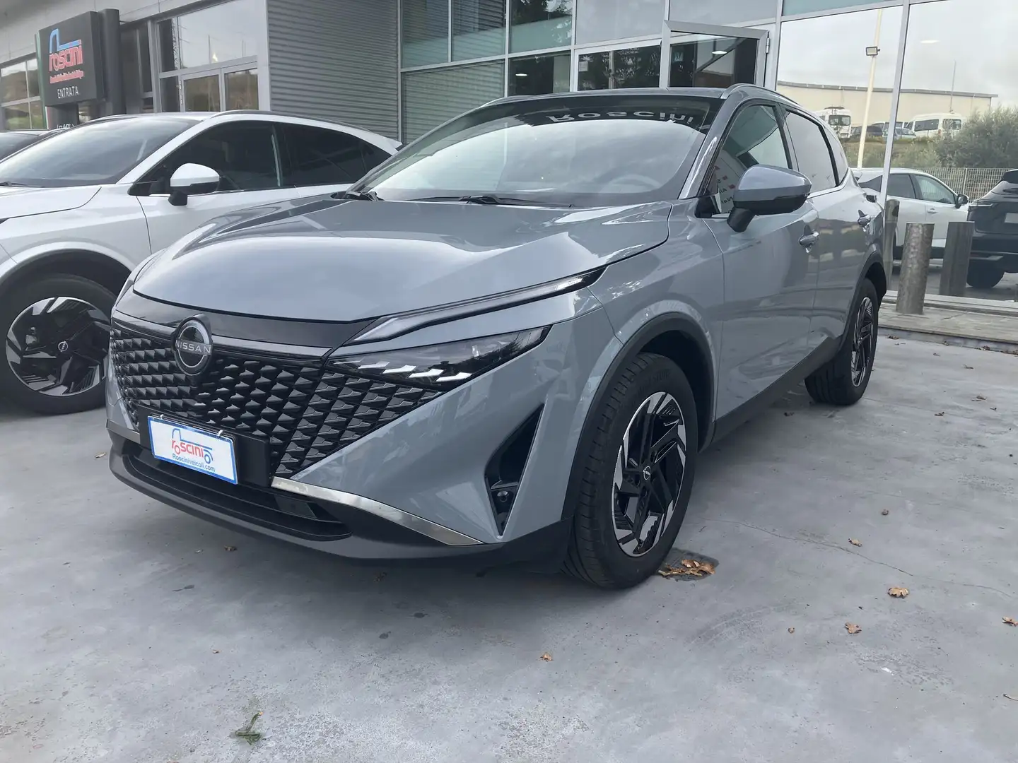 Nissan Qashqai Qashqai MHEV 140 CV N-Connecta Gris - 2