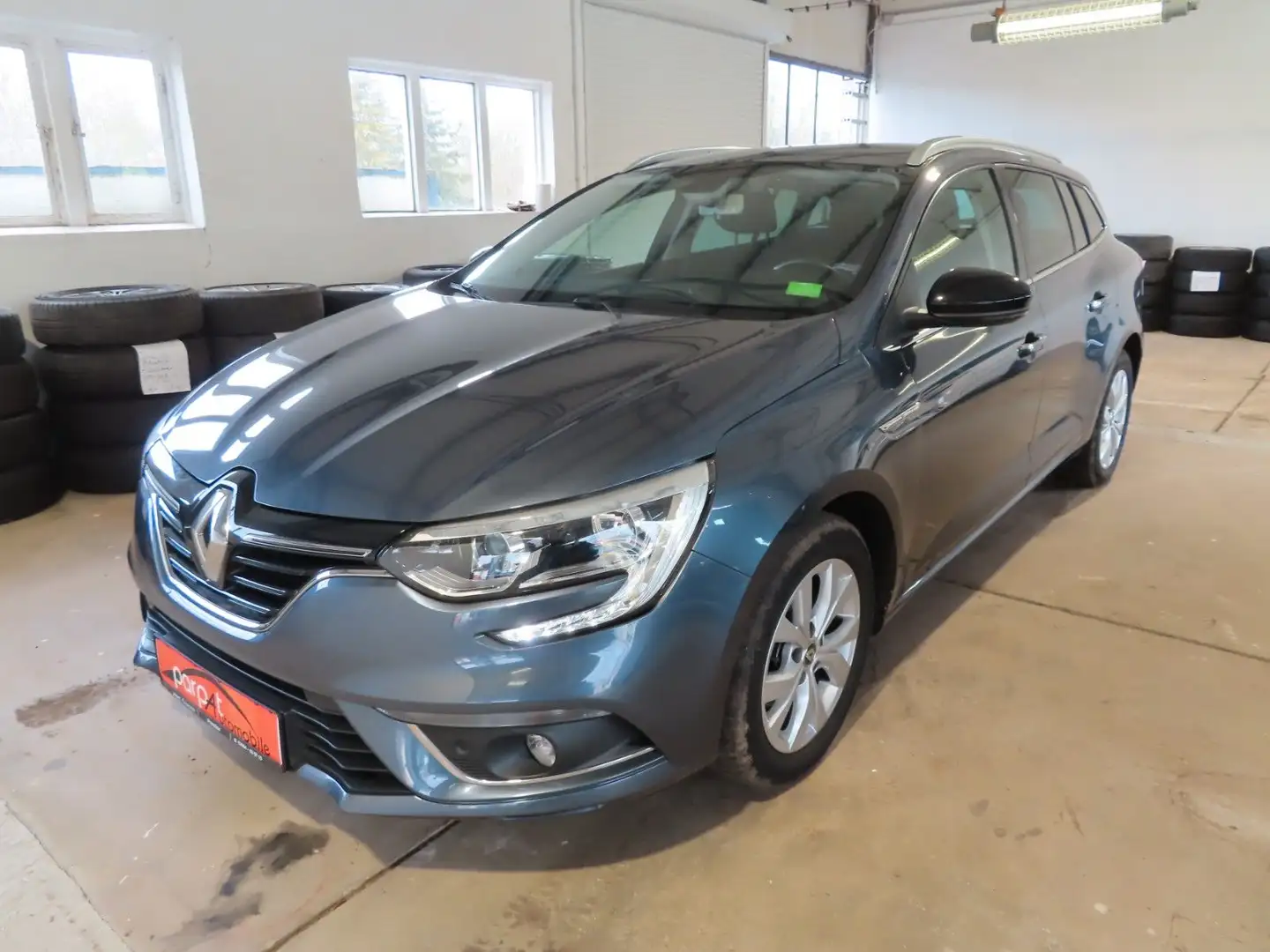 Renault Megane IV Grandtour Limited NAVI KLIMA LMF Grau - 1
