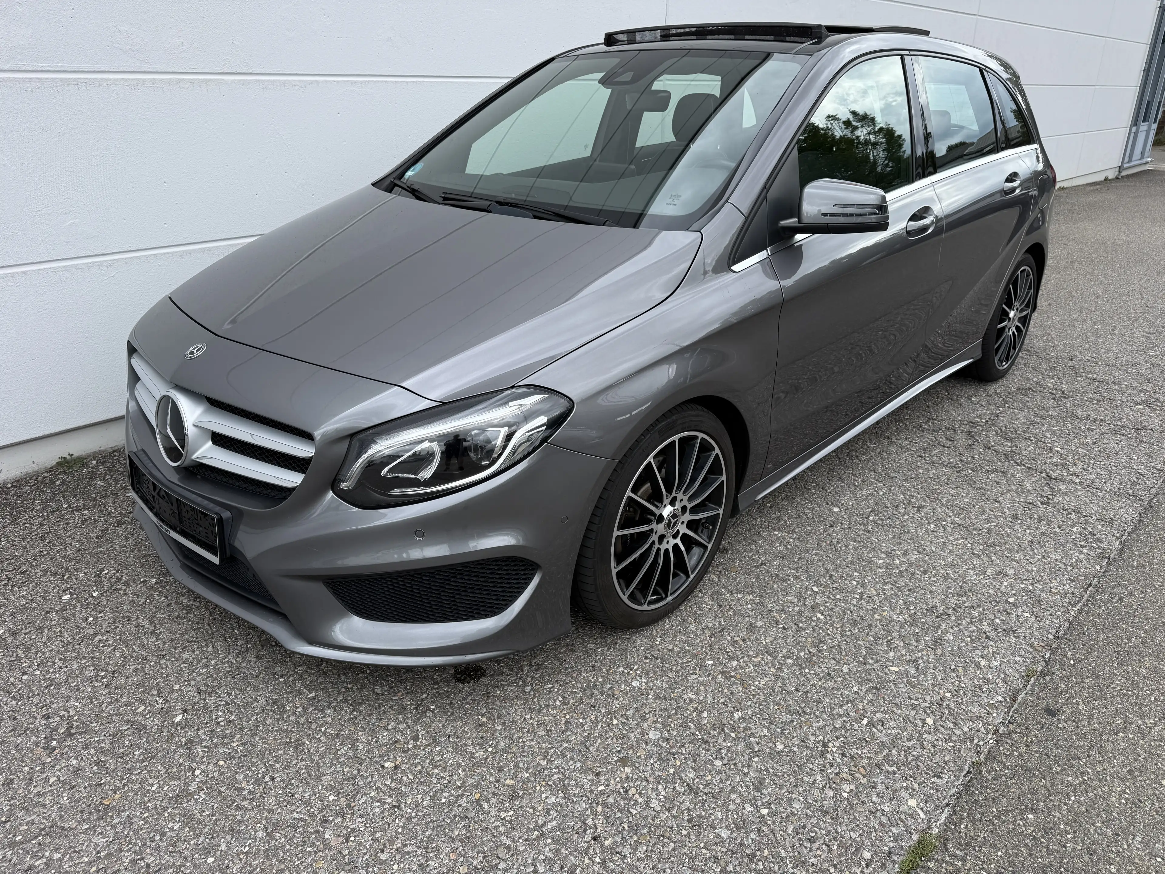 Mercedes-Benz B 250 B 250 4Matic AMG LINE (246.246) — photo 9