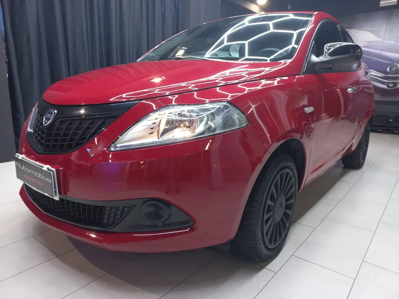 Lancia Ypsilon