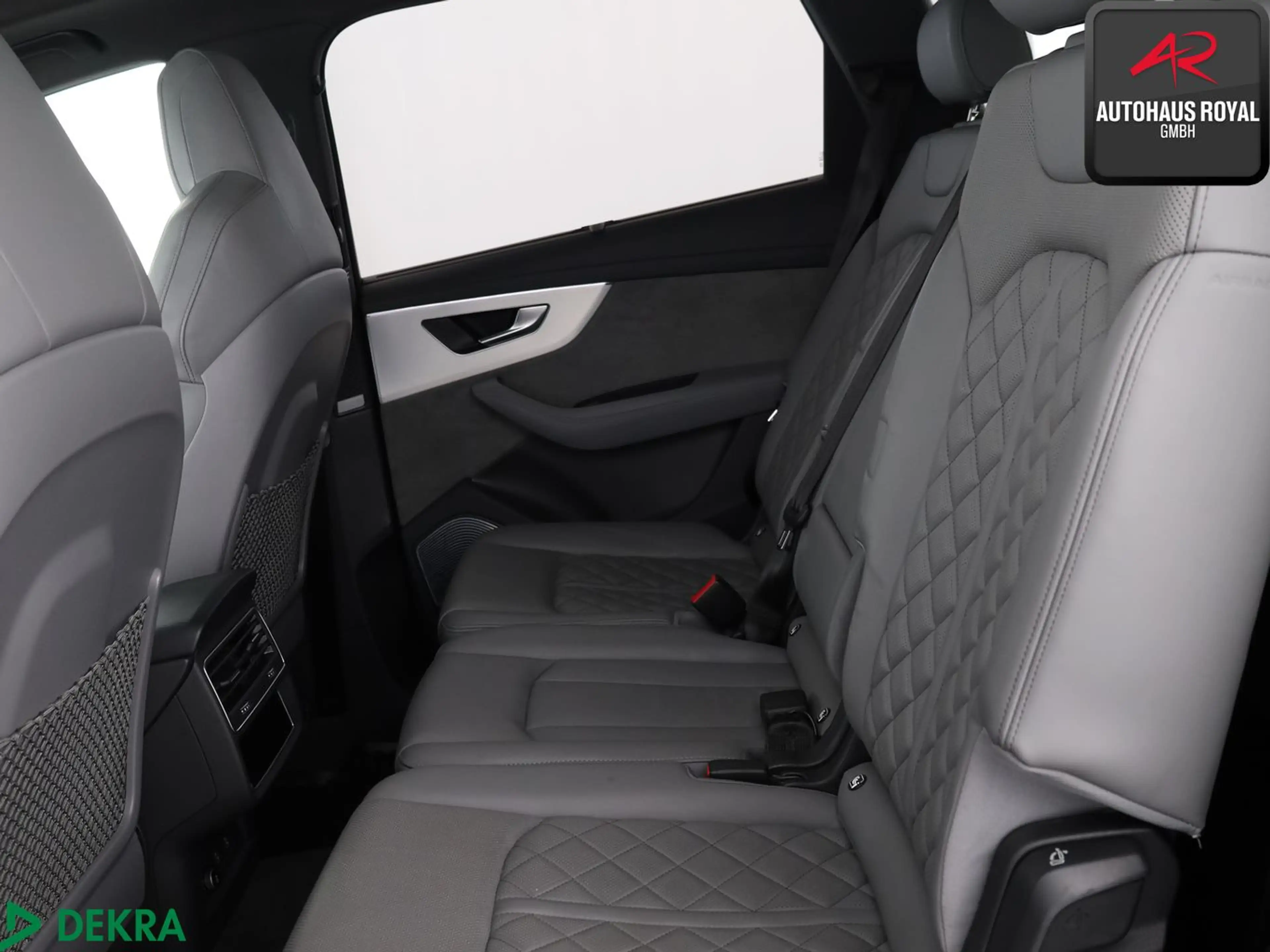 Audi SQ7 4.0 TFSI qu BANG+O HIGH-END,HEADUP,SITZKLIMA — photo 12
