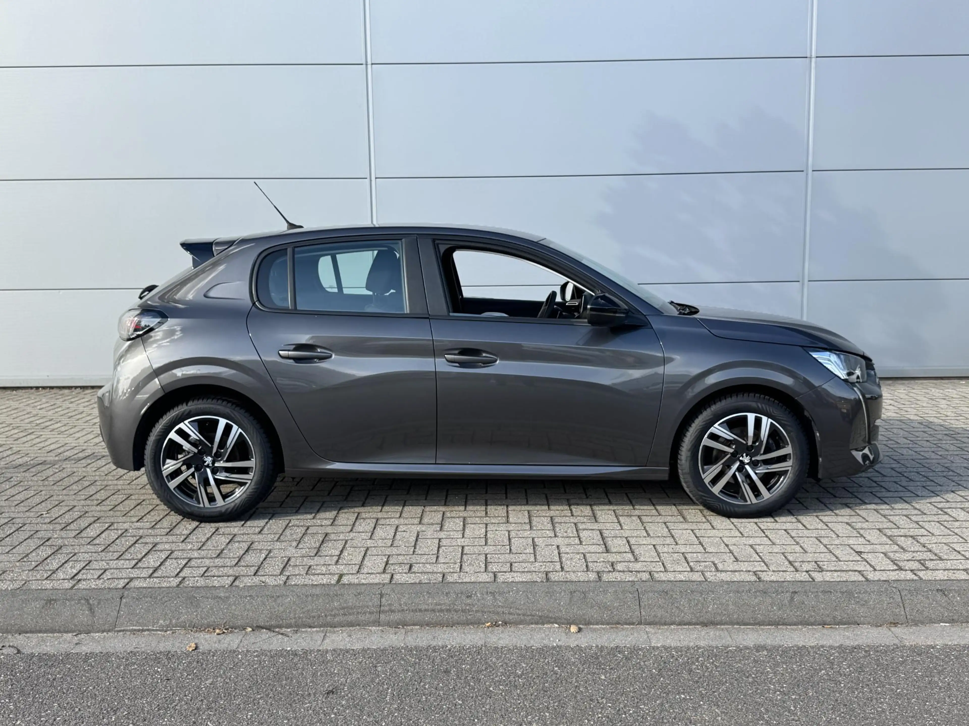 Peugeot 208 1.2 PureTech Active Pack | Automaat | Cruise Contr — photo 10