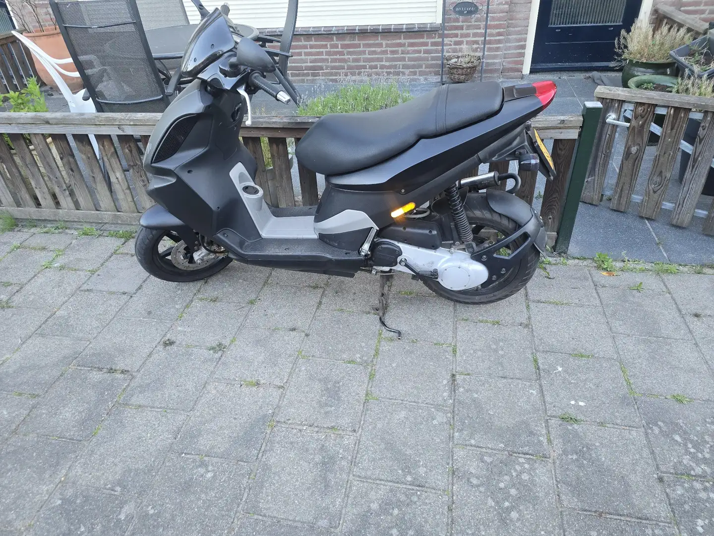 Piaggio NRG Power Negru - 2