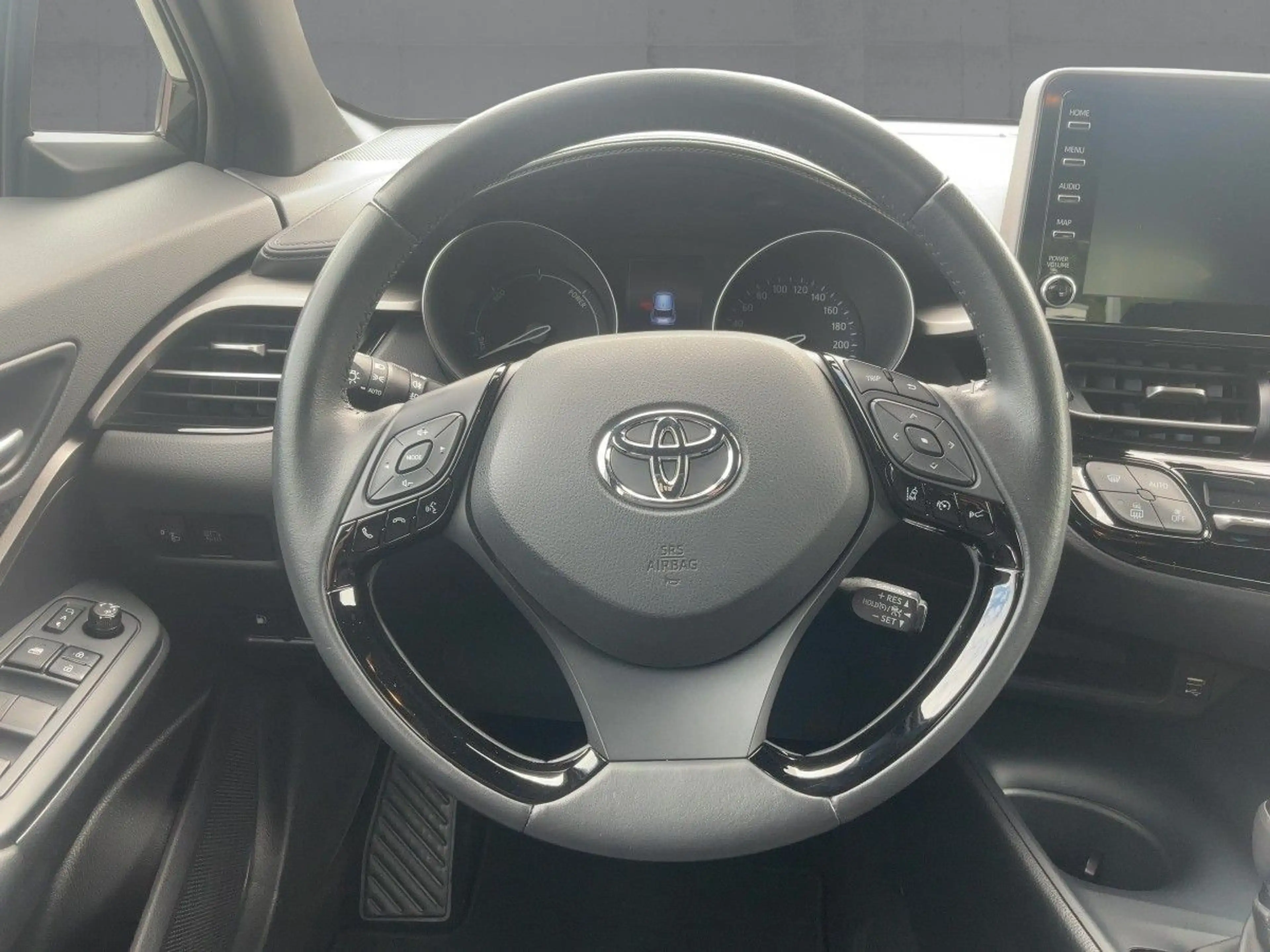 Toyota C-HR 1.8 l Hyb. BUSINESS Bi-LED+NAV+ACC+RFK+SHZ — photo 10