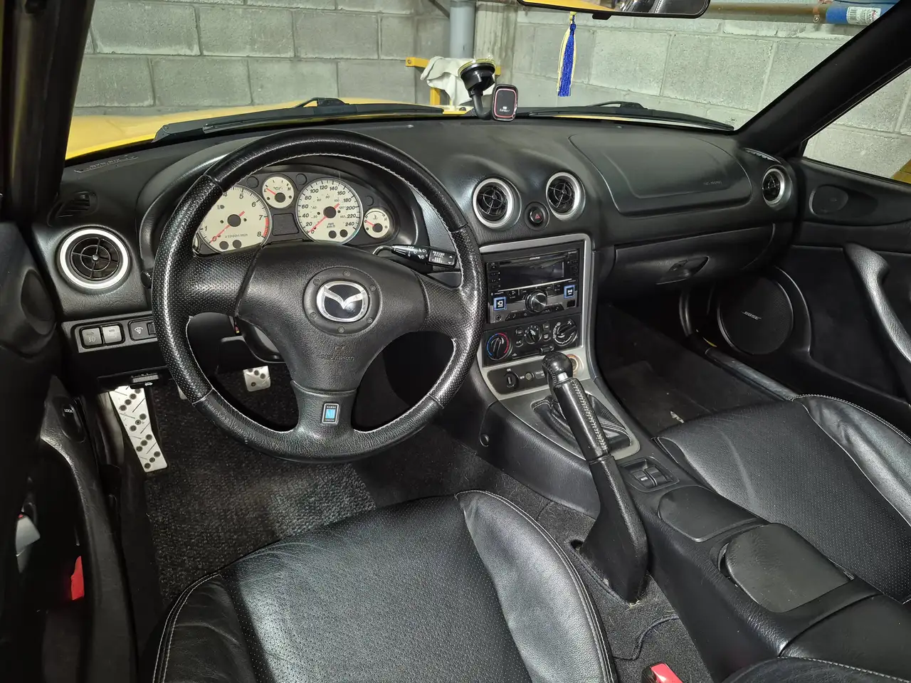 Mazda MX-5 Miata снимка Mazda MX-5 Miata