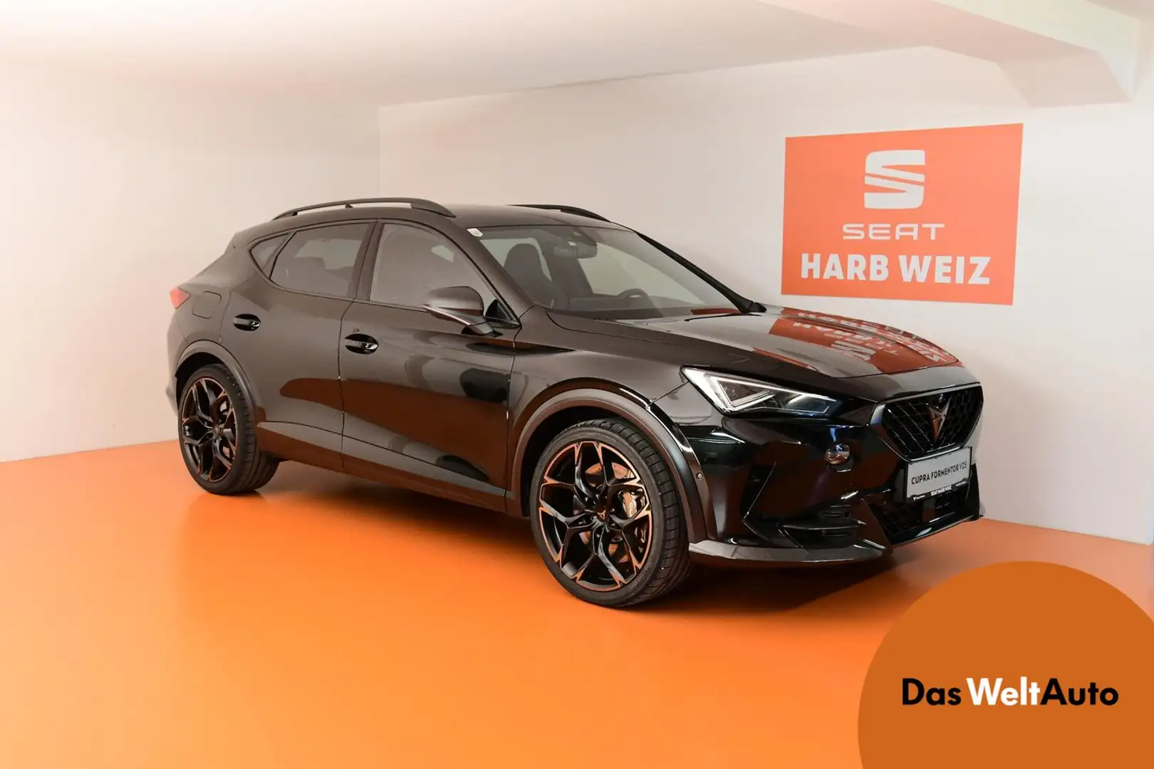 CUPRA Formentor VZ5 2.5 TSI 390 PS DSG 4Drive Schwarz - 1