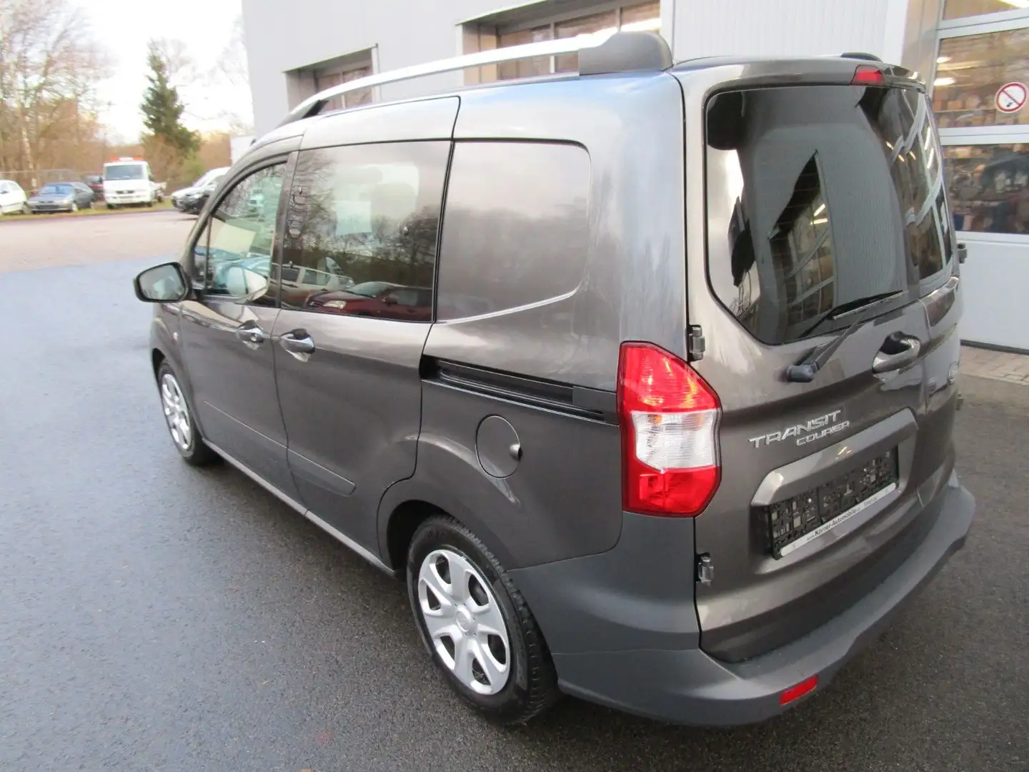 Ford Transit Courier Kombi Trend Grau - 2