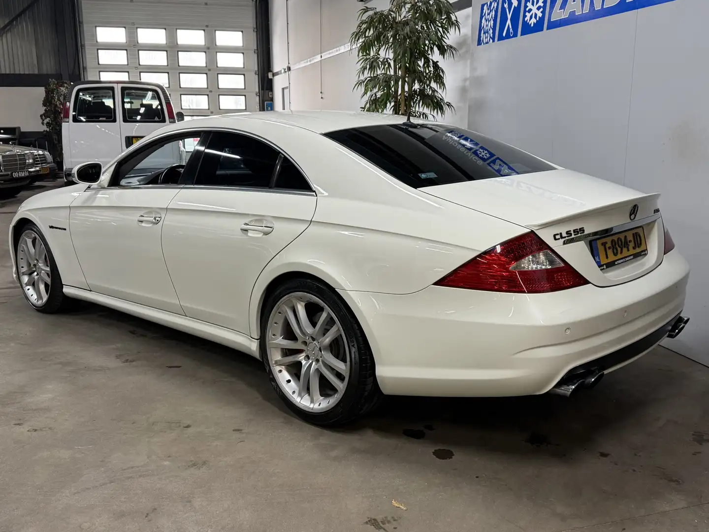 Mercedes-Benz CLS 55 AMG // Leer // Schuifdak // Xenon Weiß - 2